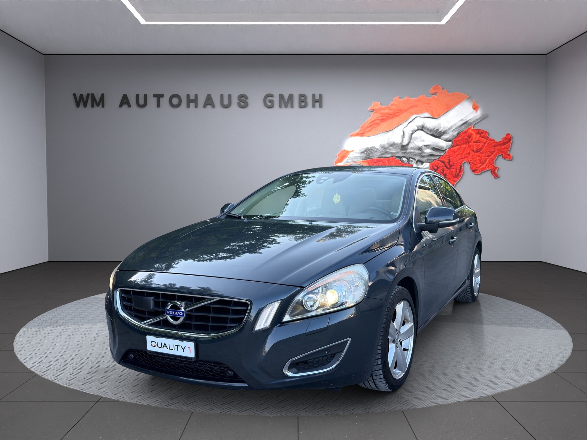 VOLVO S60 2.0T Kinetic Powershift-image-1