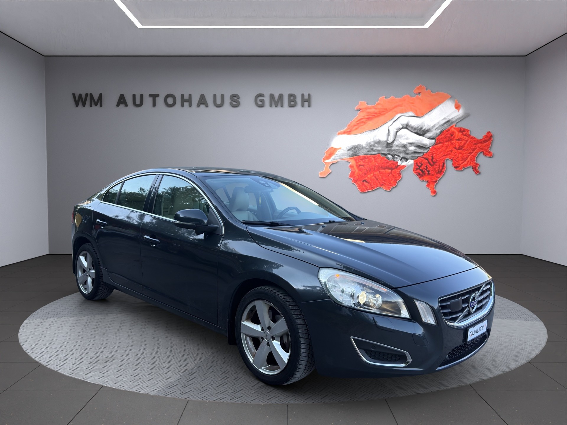 VOLVO S60 2.0T Kinetic Powershift-image-2