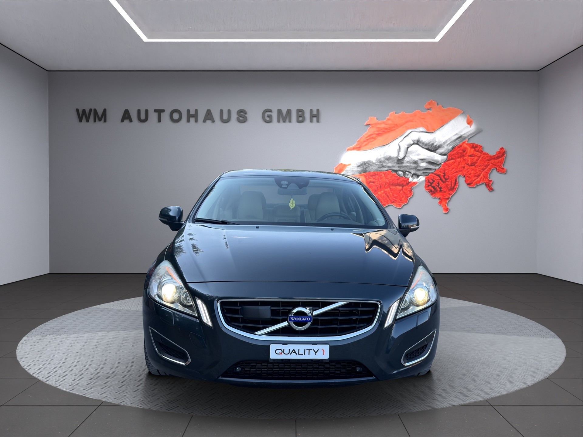 VOLVO S60 2.0T Kinetic Powershift-image-0