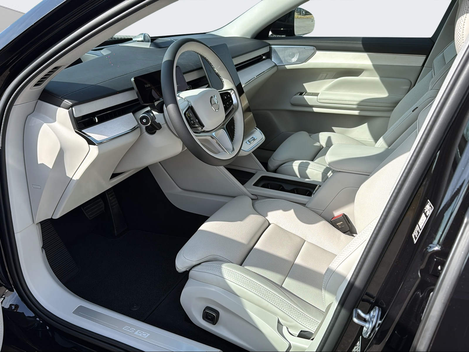 VOLVO ES90 Twin Ultra AWD-image-9