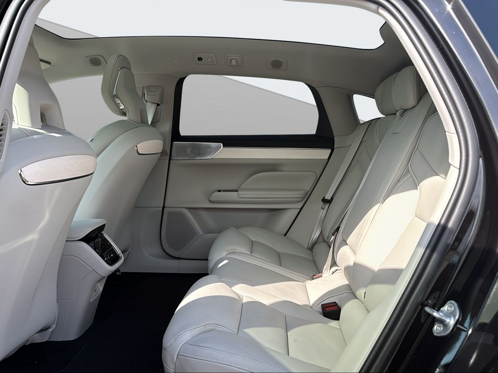 VOLVO ES90 Twin Ultra AWD-image-13