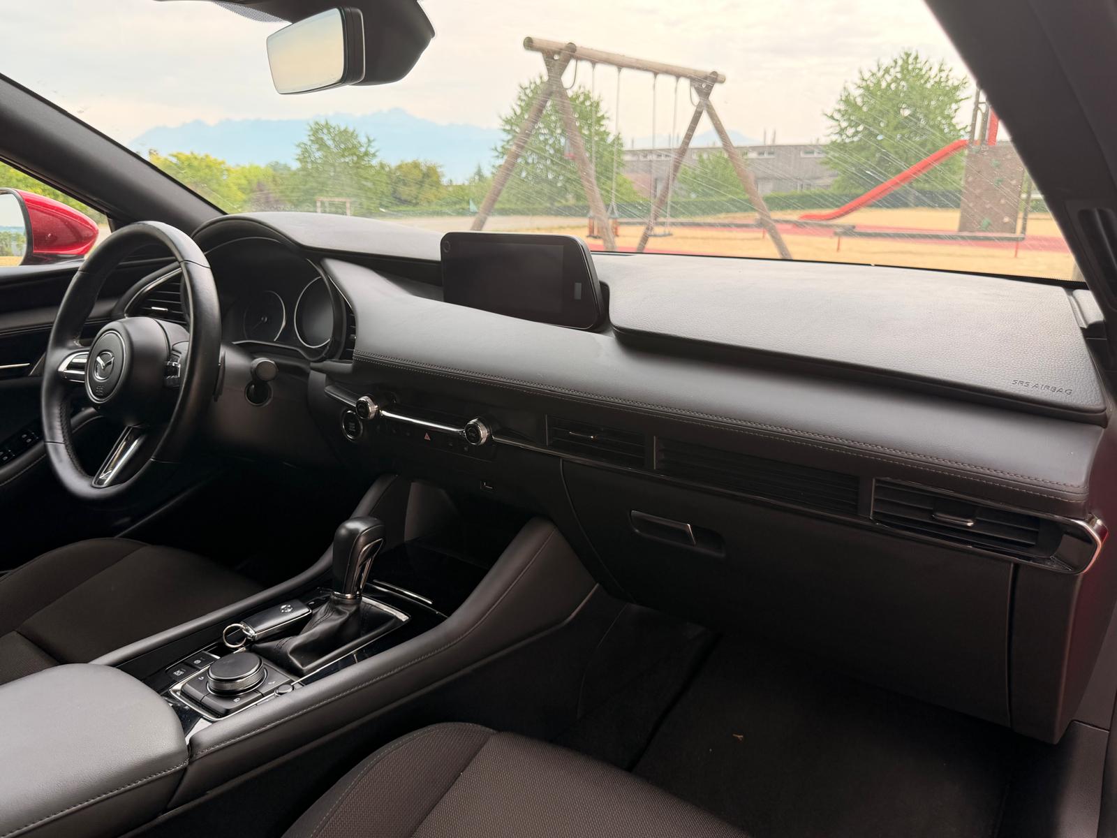 MAZDA 3 Hatchback SKYACTIV-X M Hybrid 180 Revolution AWD Automat-image-10