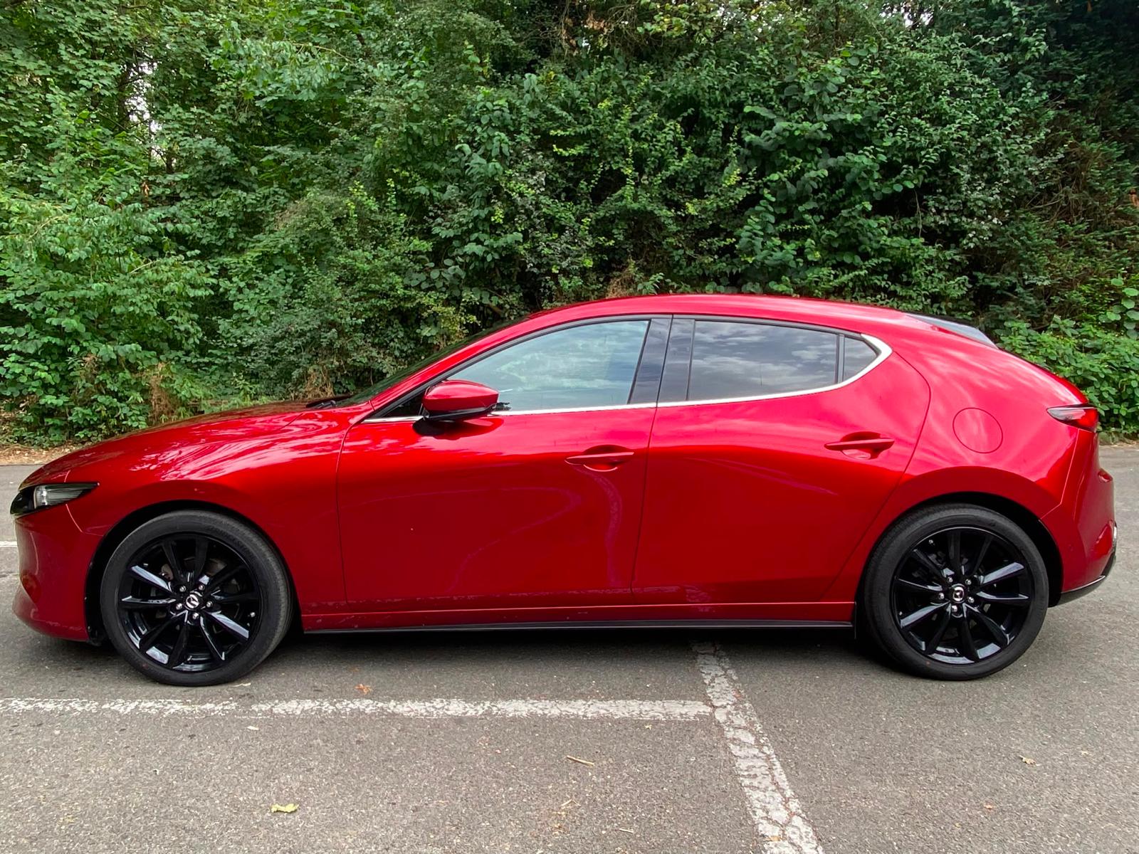MAZDA 3 Hatchback SKYACTIV-X M Hybrid 180 Revolution AWD Automat-showroom-element-2