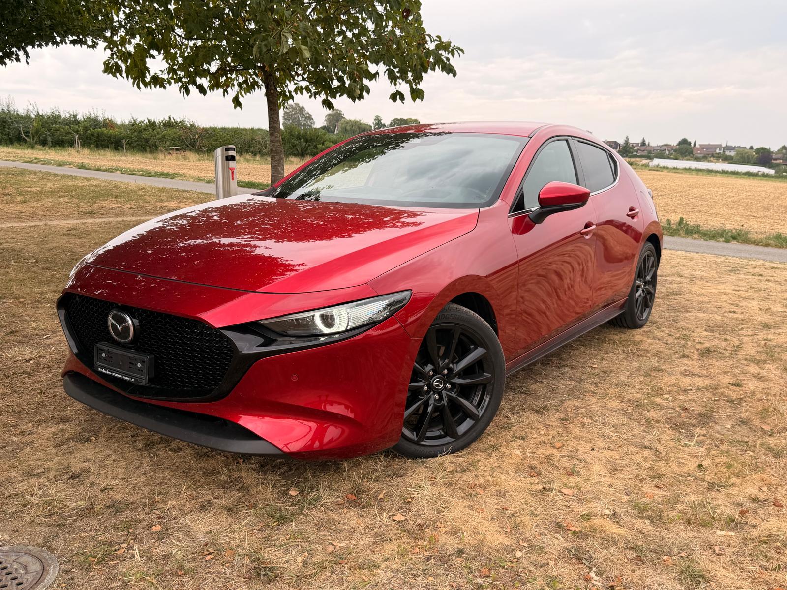 MAZDA 3 Hatchback SKYACTIV-X M Hybrid 180 Revolution AWD Automat-image-1