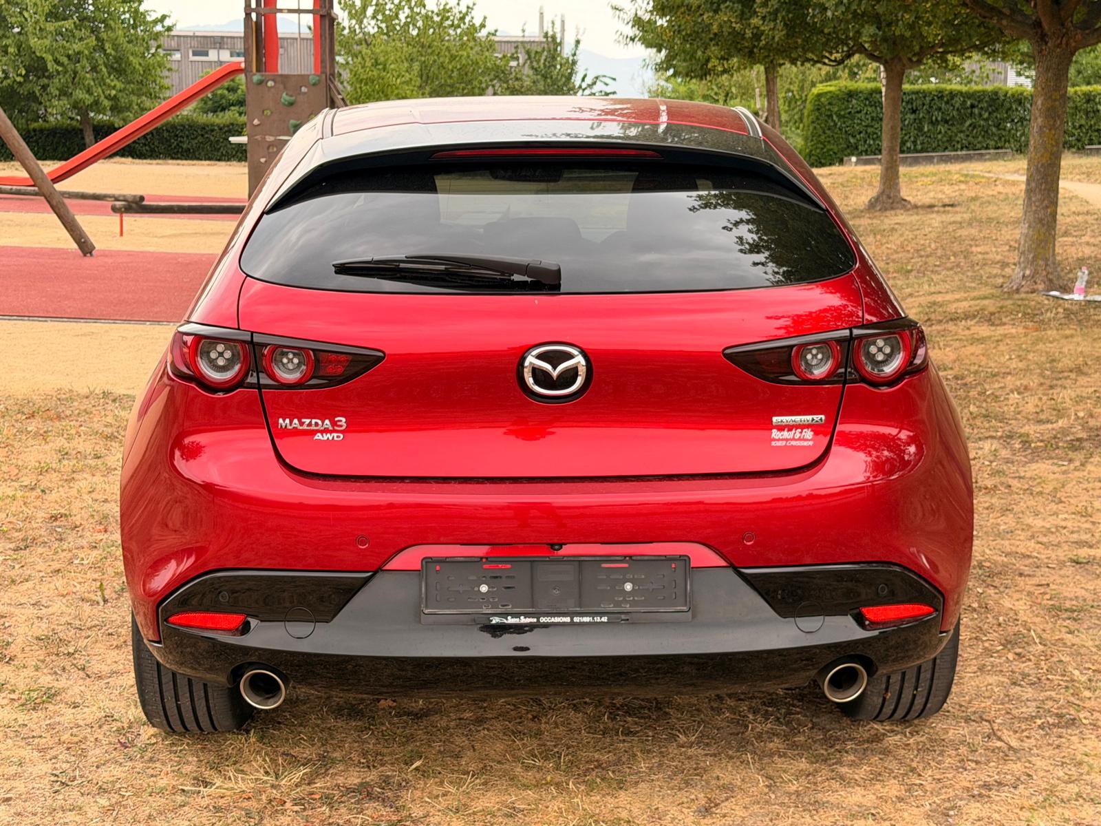 MAZDA 3 Hatchback SKYACTIV-X M Hybrid 180 Revolution AWD Automat-image-4
