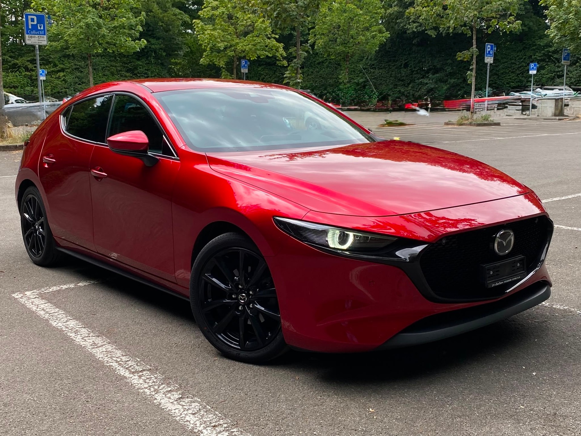 MAZDA 3 Hatchback SKYACTIV-X M Hybrid 180 Revolution AWD Automat - Nouvelle Expertise 21 Août 2026 - Grand Service Fait à jour-showroom-element-1