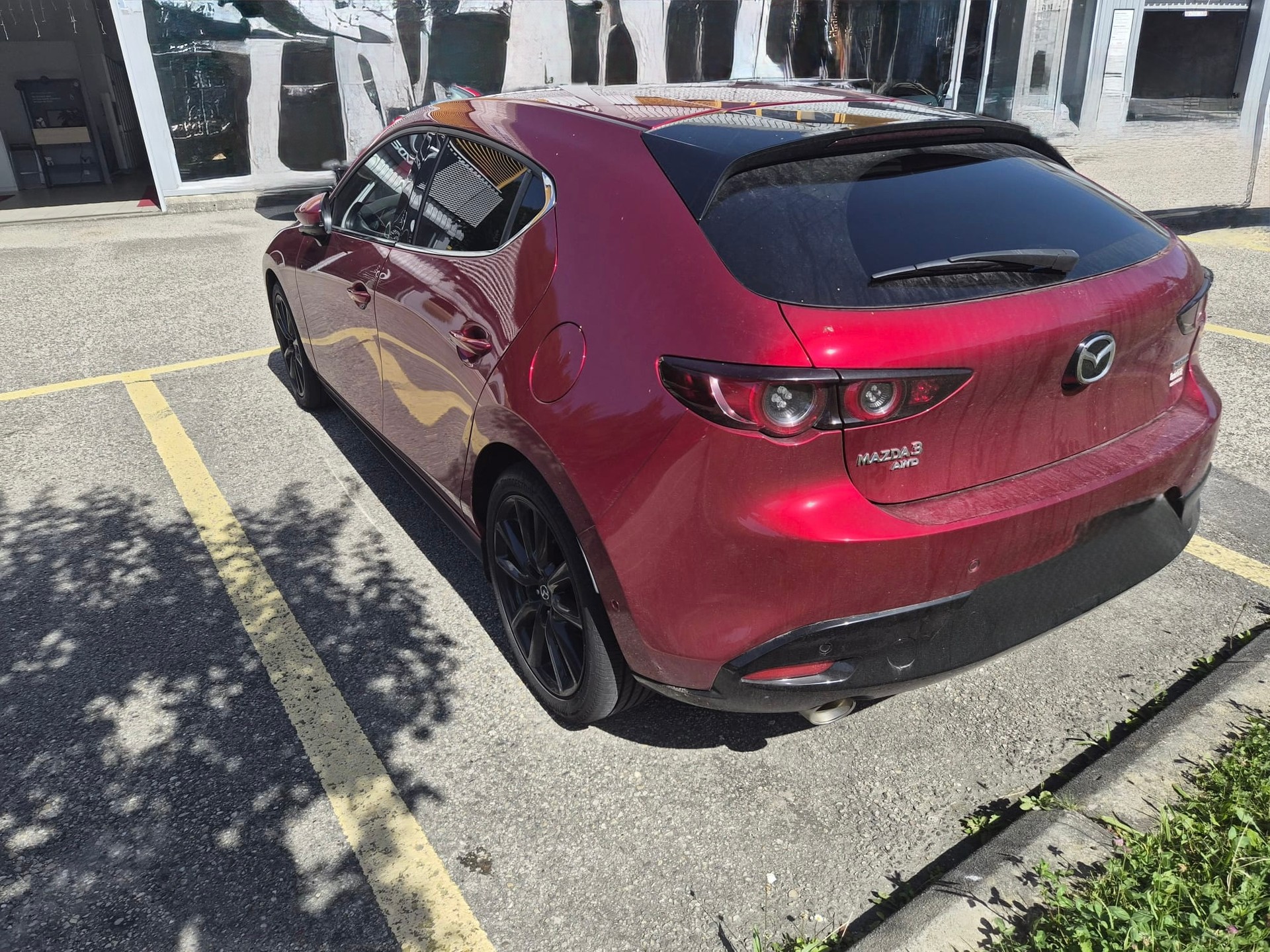 MAZDA 3 Hatchback SKYACTIV-X M Hybrid 180 Revolution AWD Automat-image-3