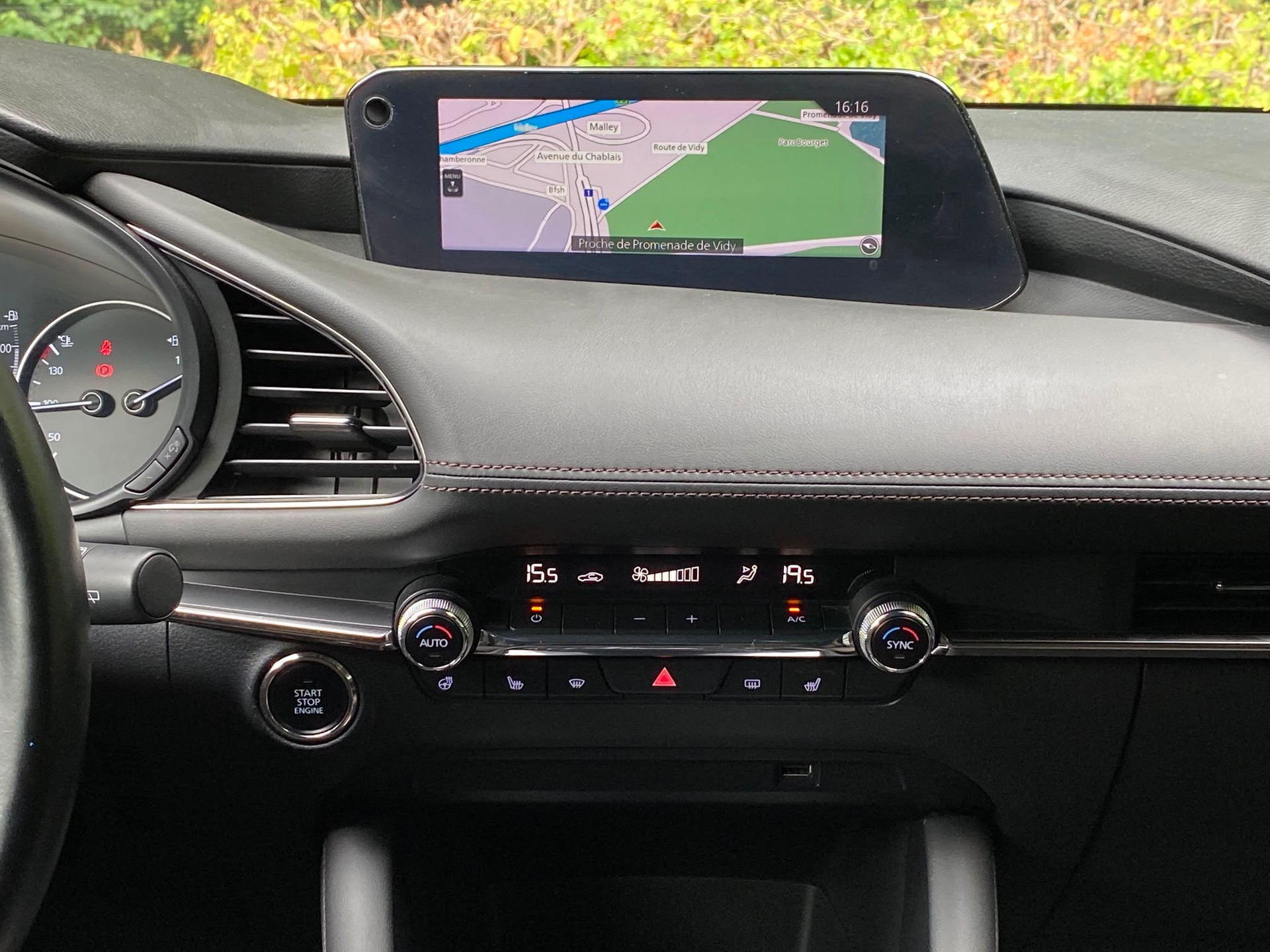 MAZDA 3 Hatchback SKYACTIV-X M Hybrid 180 Revolution AWD Automat - Nouvelle Expertise 21 Août 2026 - Grand Service Fait à jour-image-25