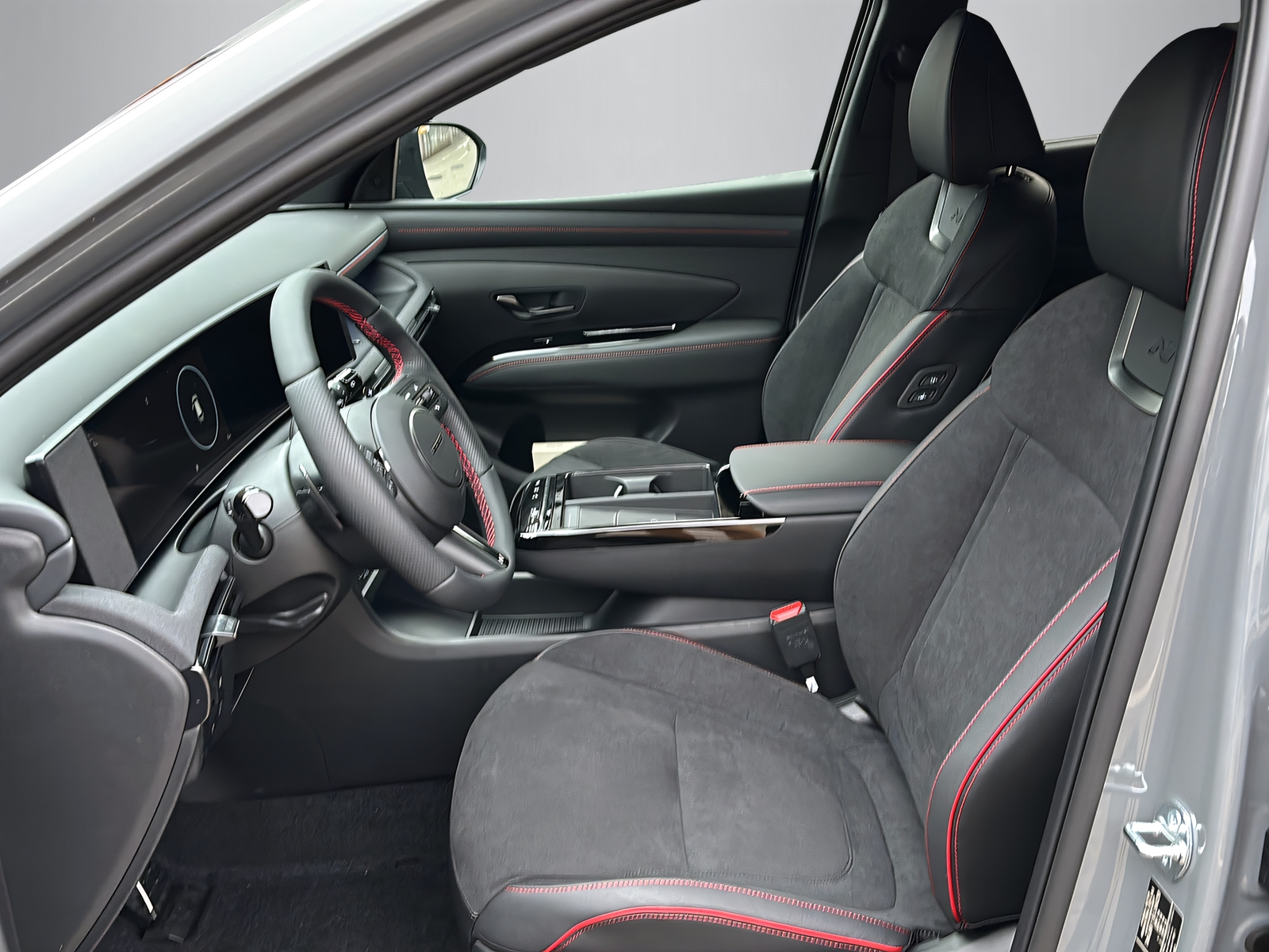 HYUNDAI Tucson 1.6 T-GDi HEV N-Line 4WD-image-2