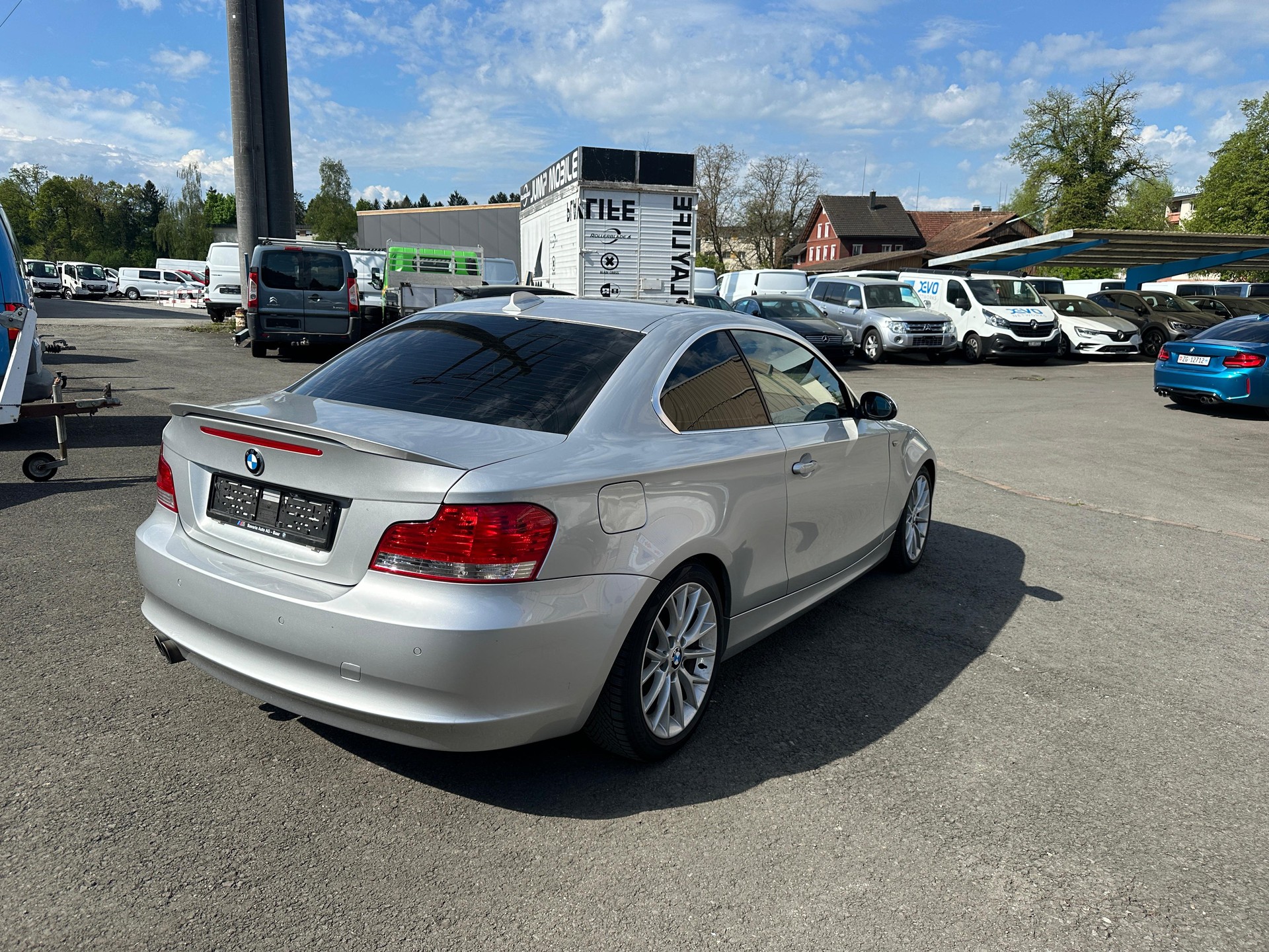 BMW 125i-image-2