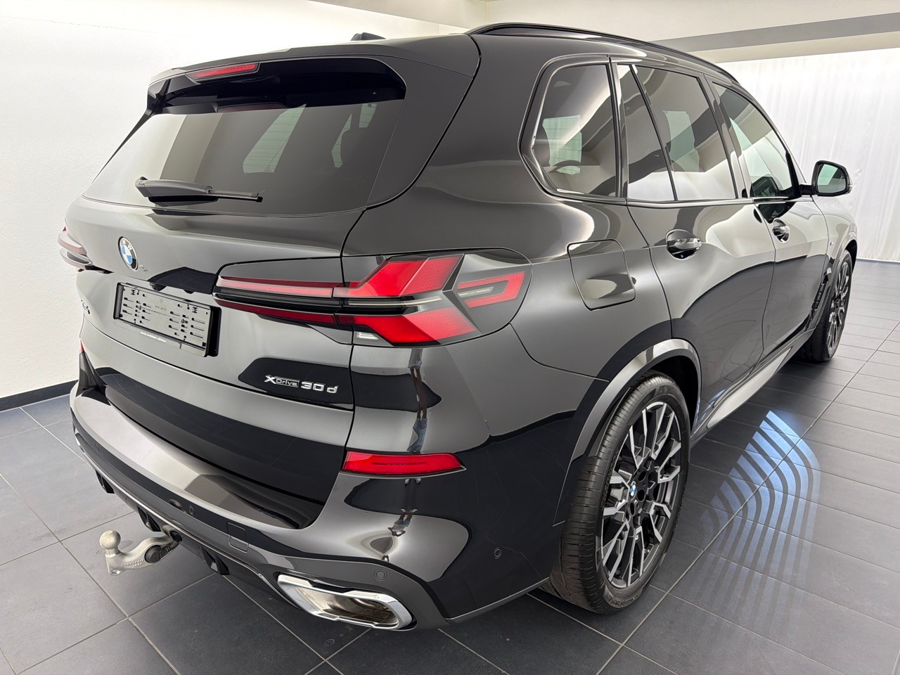 BMW X5 xDr 48V 30d M Sport-image-2
