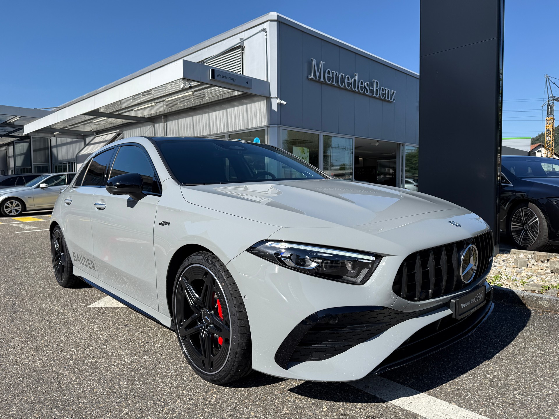 MERCEDES-BENZ A 35 AMG 4matic-image-0
