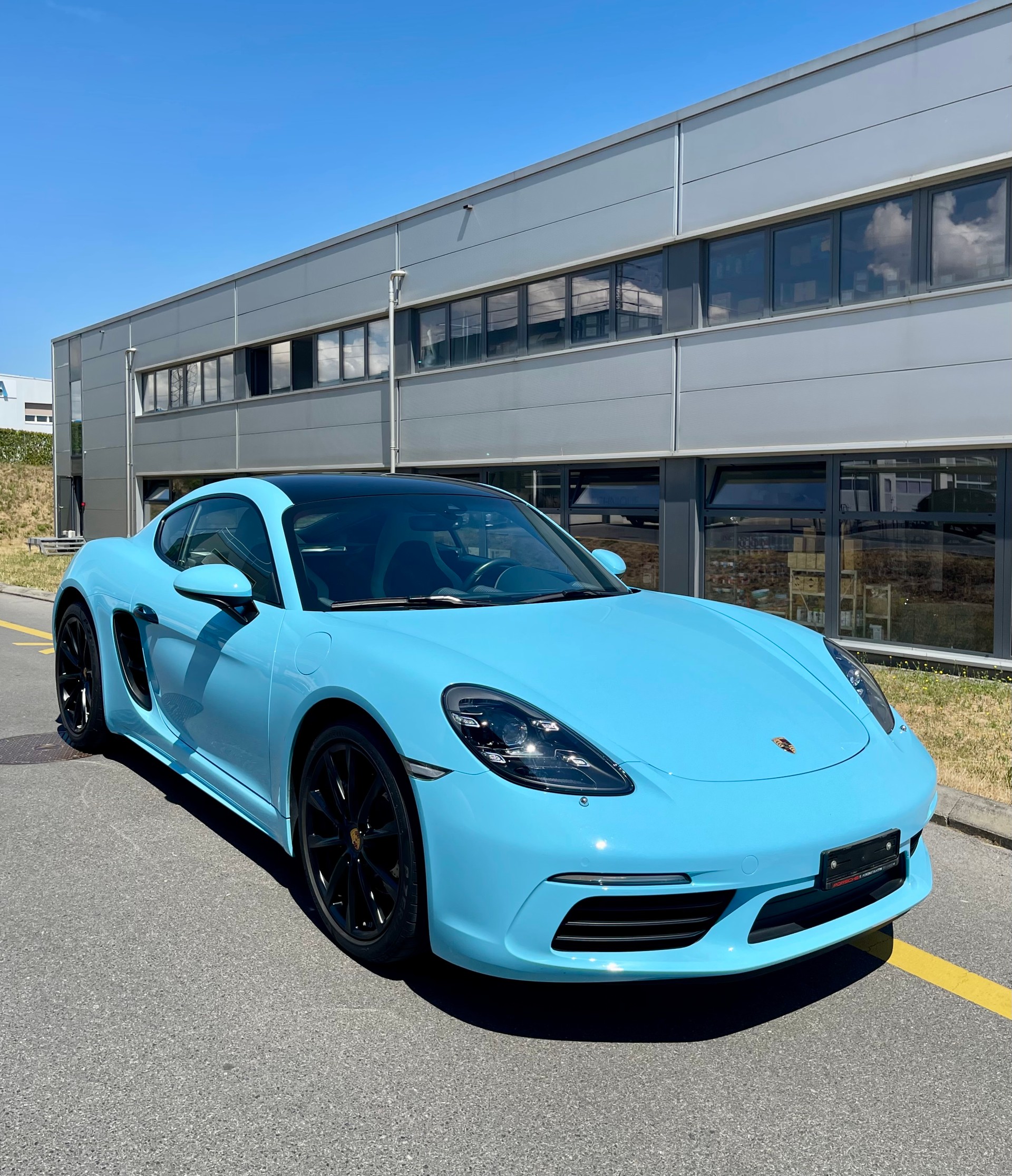 PORSCHE 718 Cayman 2.0-image-0