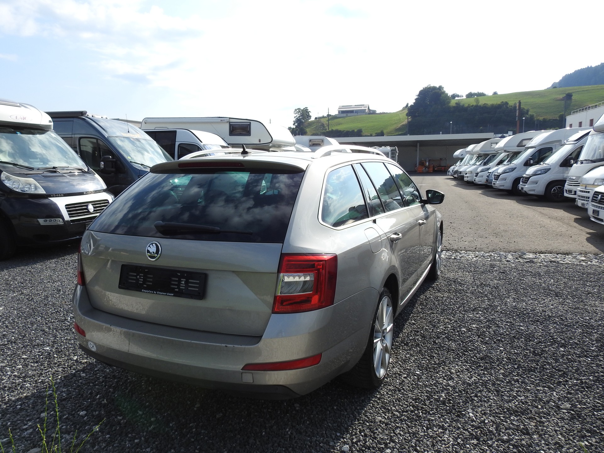 SKODA Octavia Combi 1.8 TSI Ambition 4x4 DSG-image-6