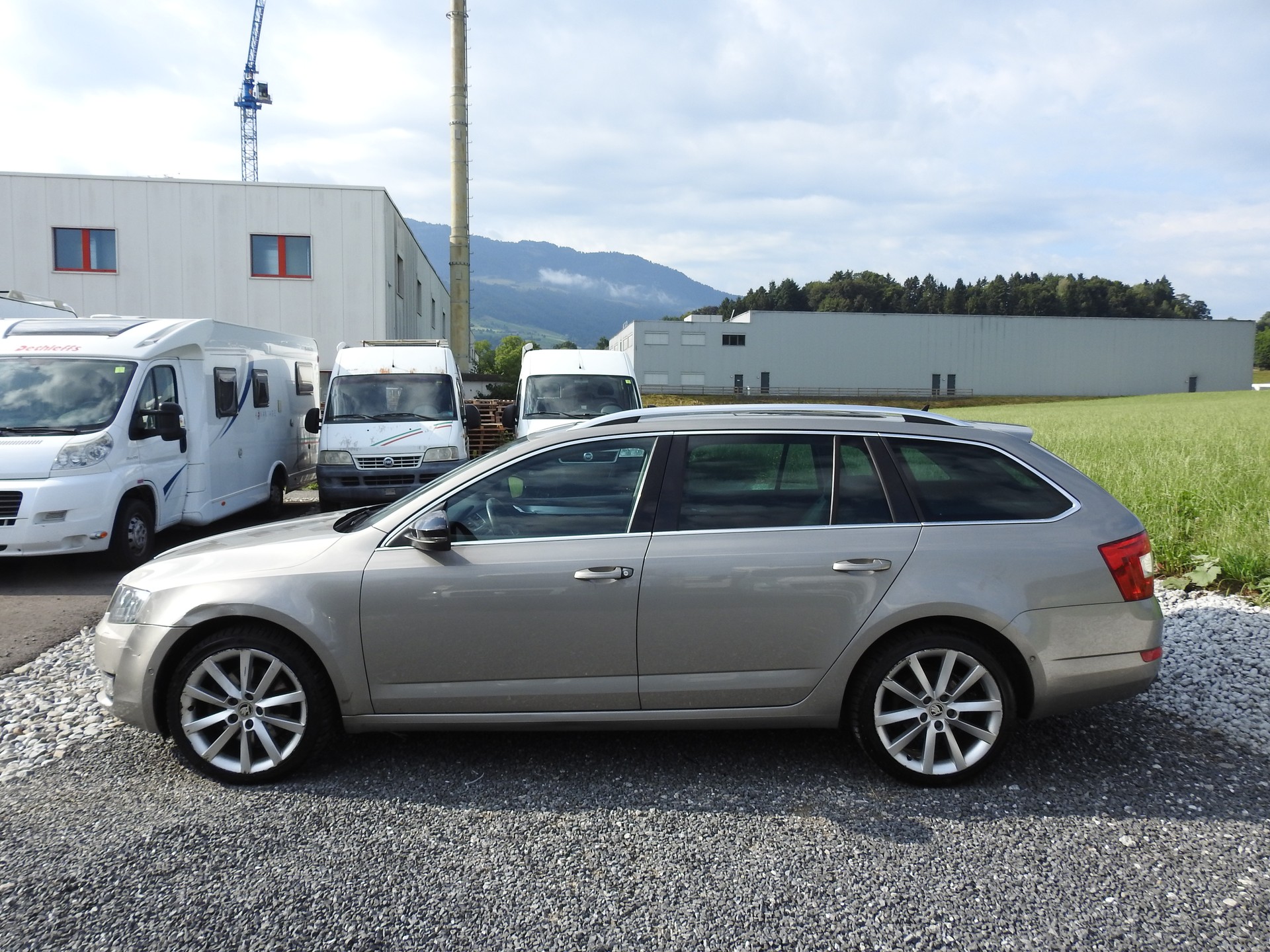 SKODA Octavia Combi 1.8 TSI Ambition 4x4 DSG-showroom-element-3
