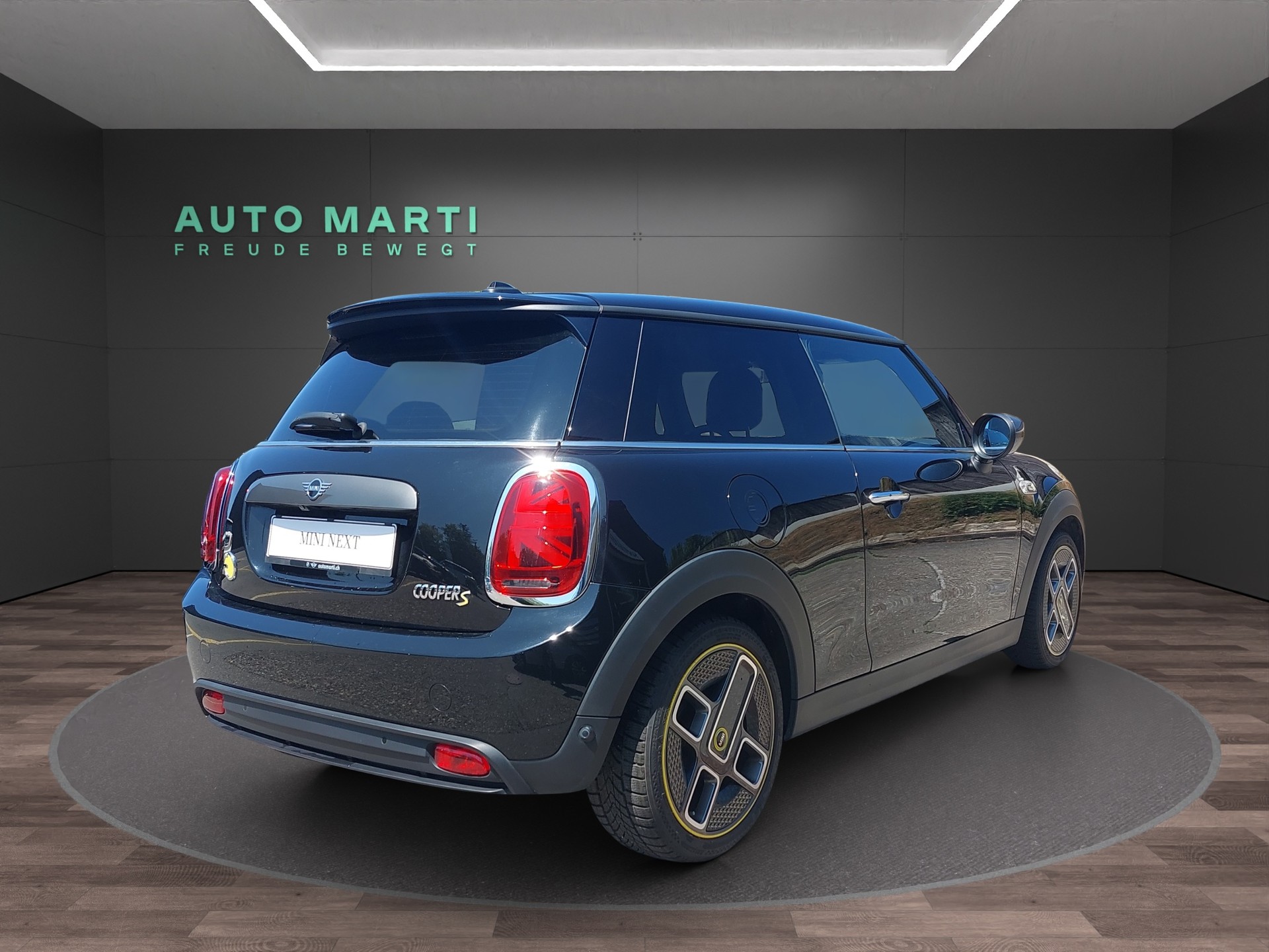MINI F56 Cooper SE-showroom-element-3