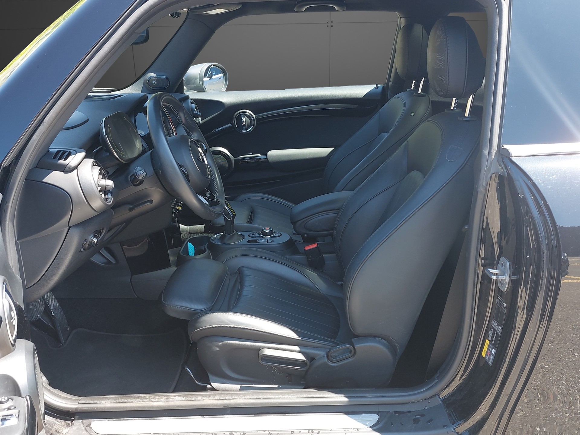 MINI F56 Cooper SE-image-7