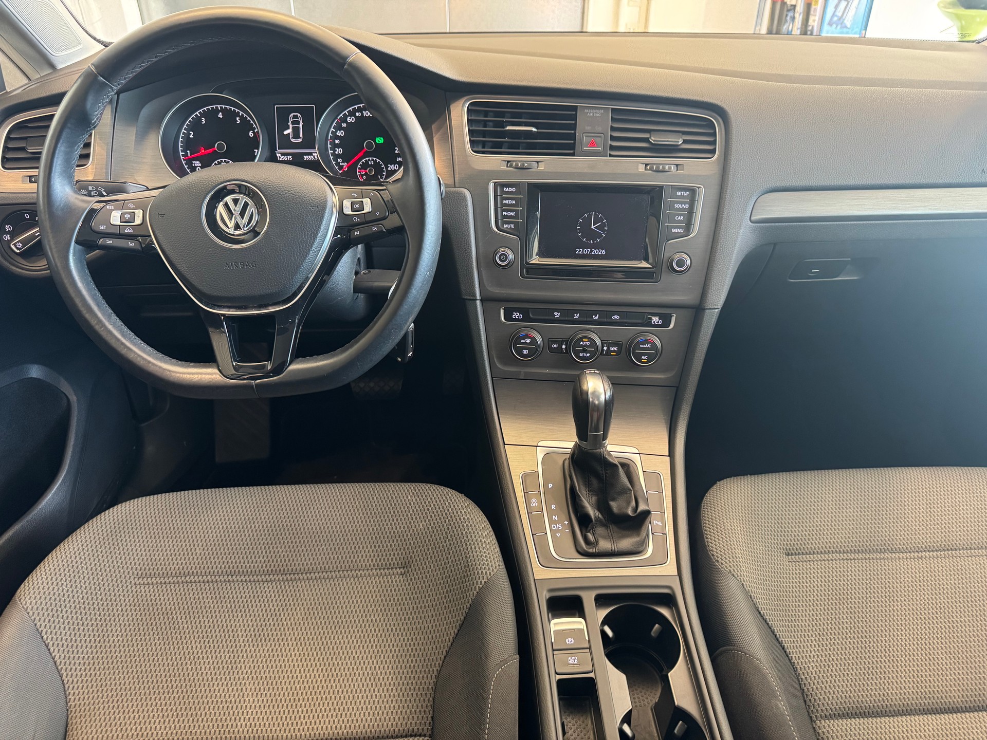 VW Golf 1.2 TSI Comfortline DSG-image-6
