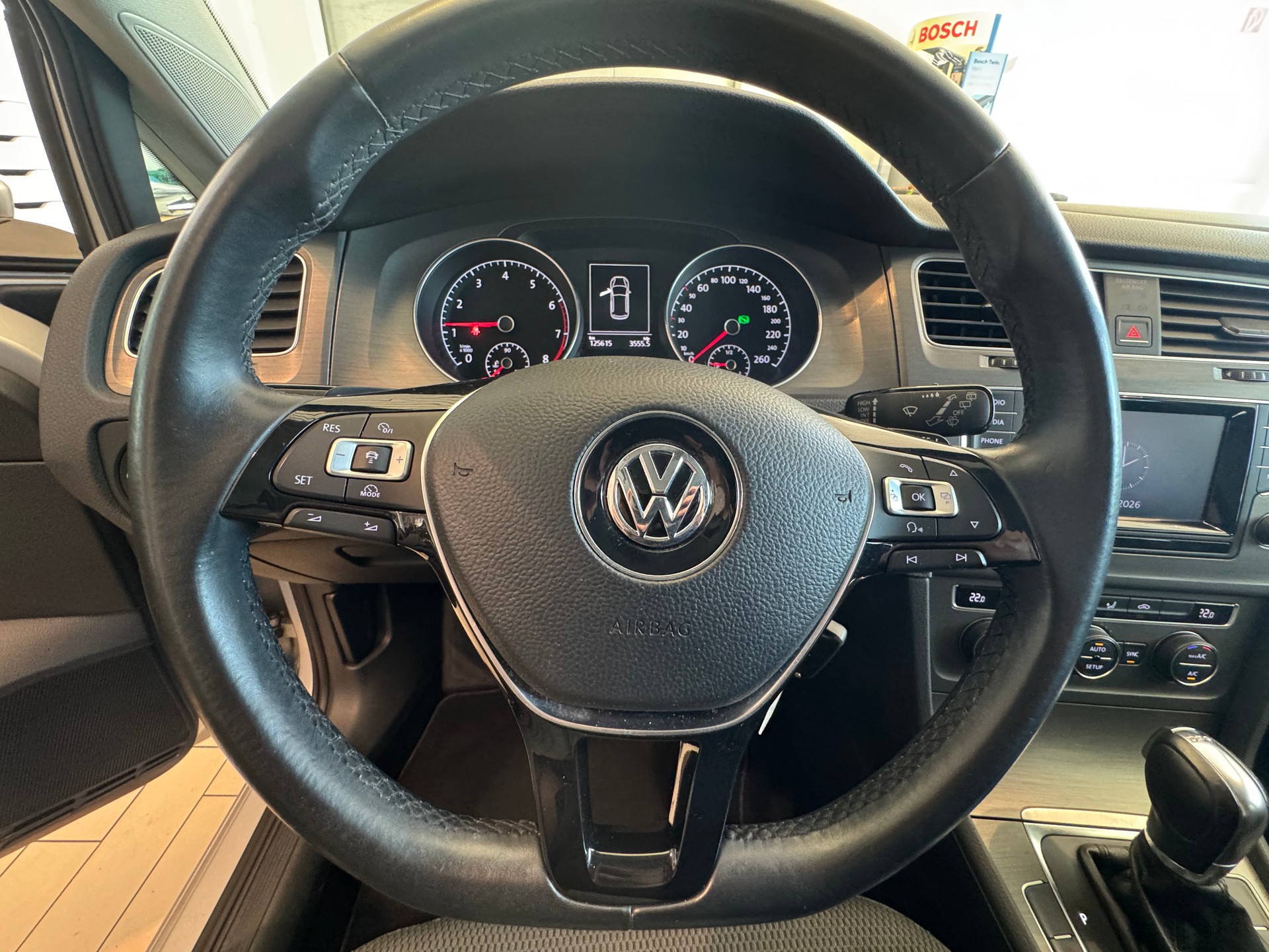 VW Golf 1.2 TSI Comfortline DSG-image-5