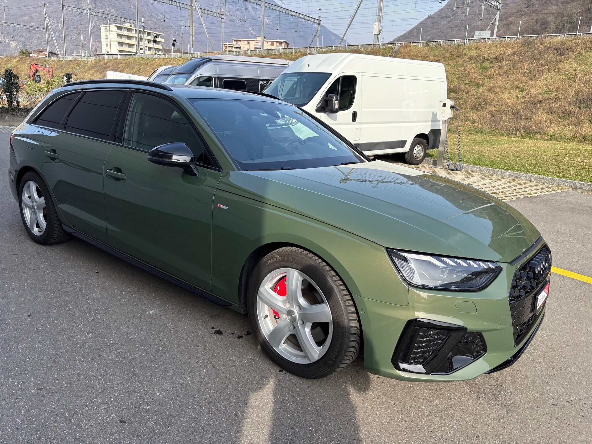 AUDI A4 Avant 2.0 45 TFSI S Line quattro S-Tronic