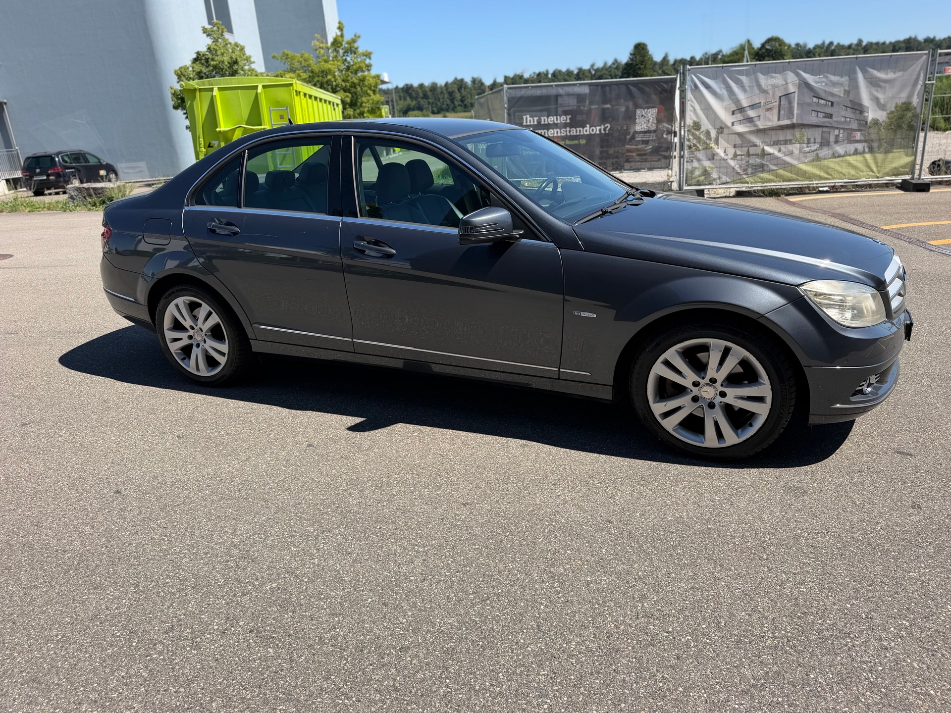 MERCEDES-BENZ C 200 CGI BlueEfficiency Automatic-image-3
