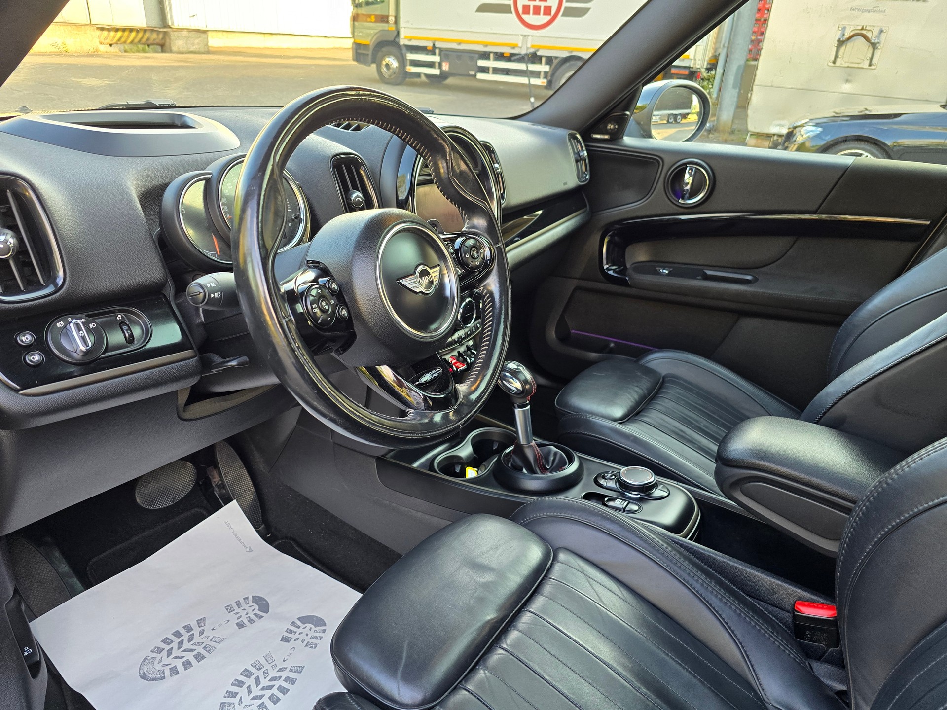 MINI Countryman Cooper SD ALL4 Steptronic-image-11