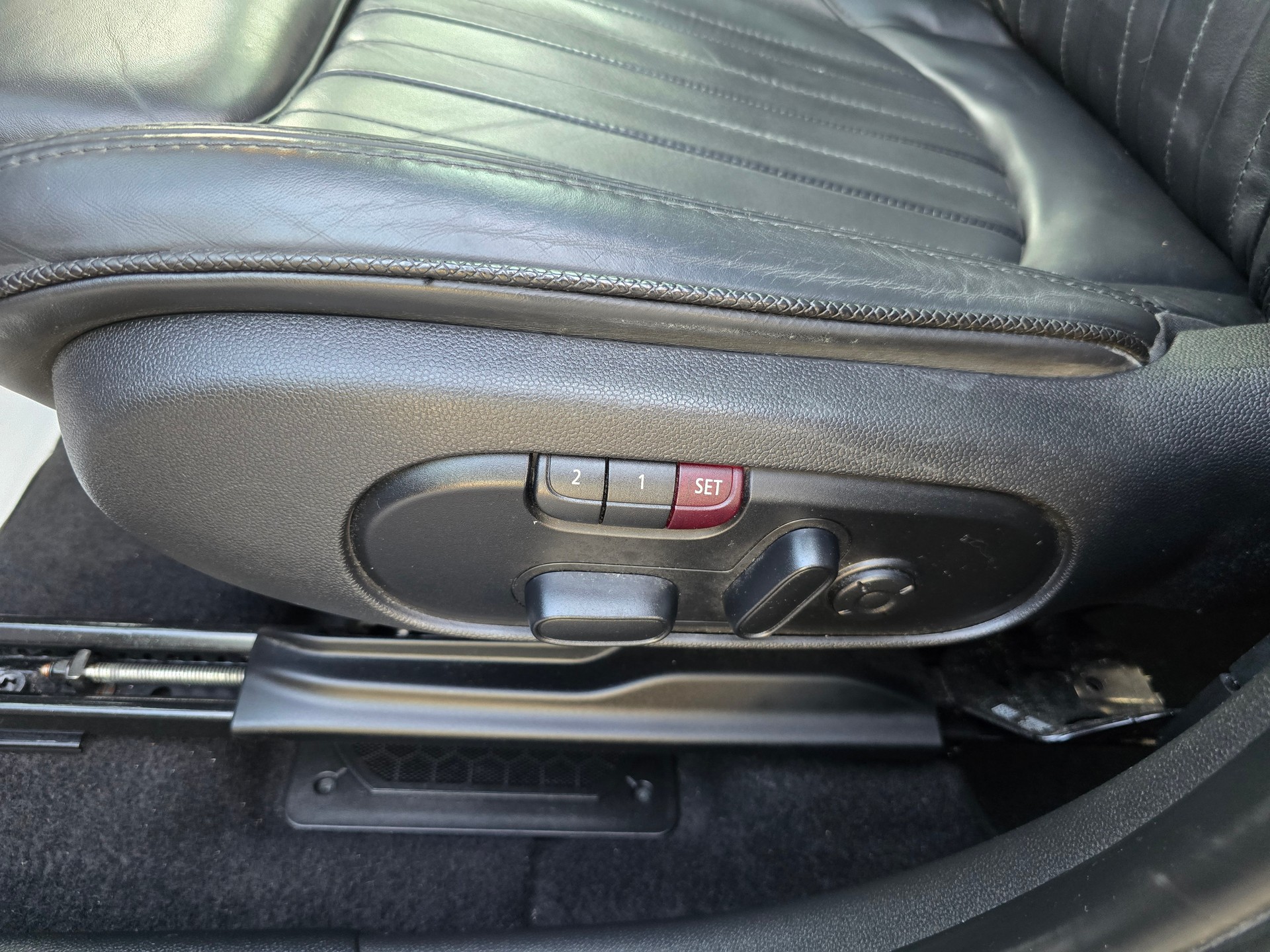 MINI Countryman Cooper SD ALL4 Steptronic-image-10