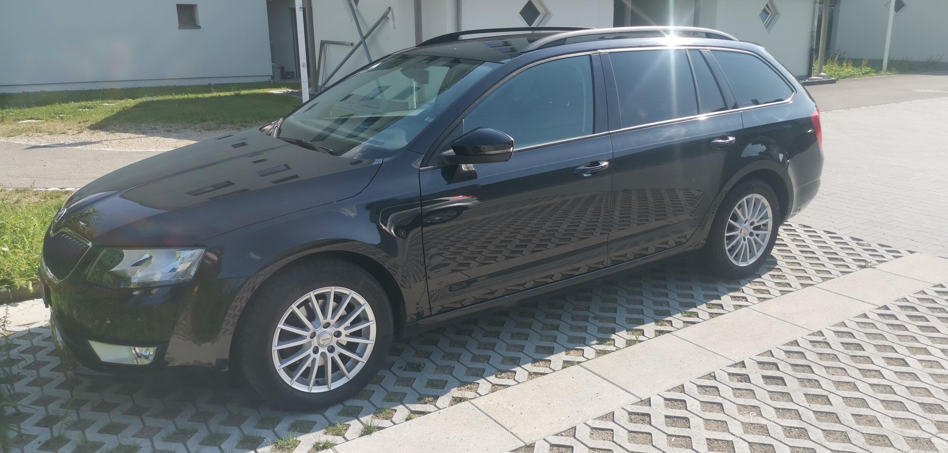 SKODA 2.0 TDI 150 Ambition 4x4-image-0