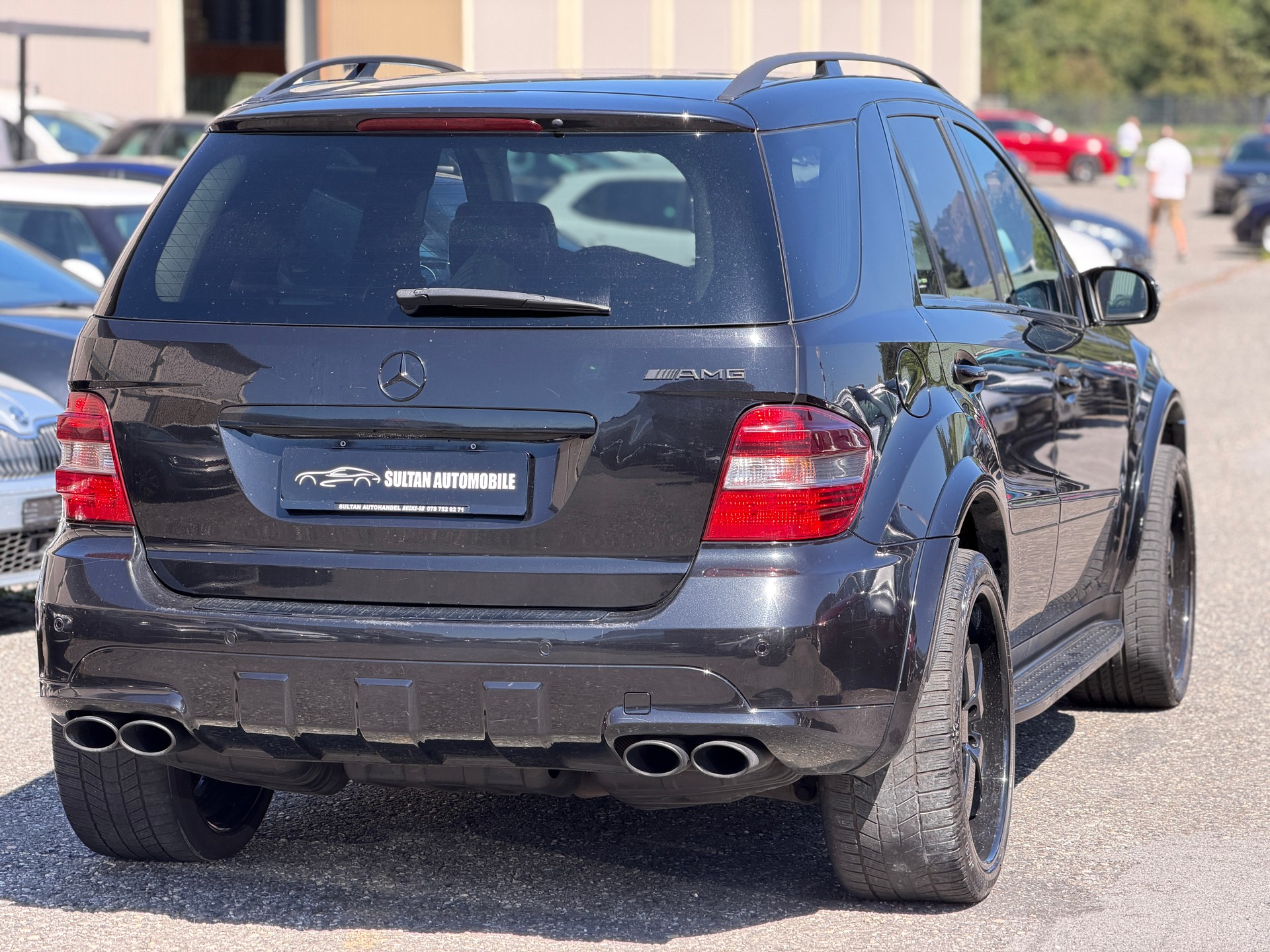 MERCEDES-BENZ ML 63 AMG 4Matic 7G-Tronic-image-3
