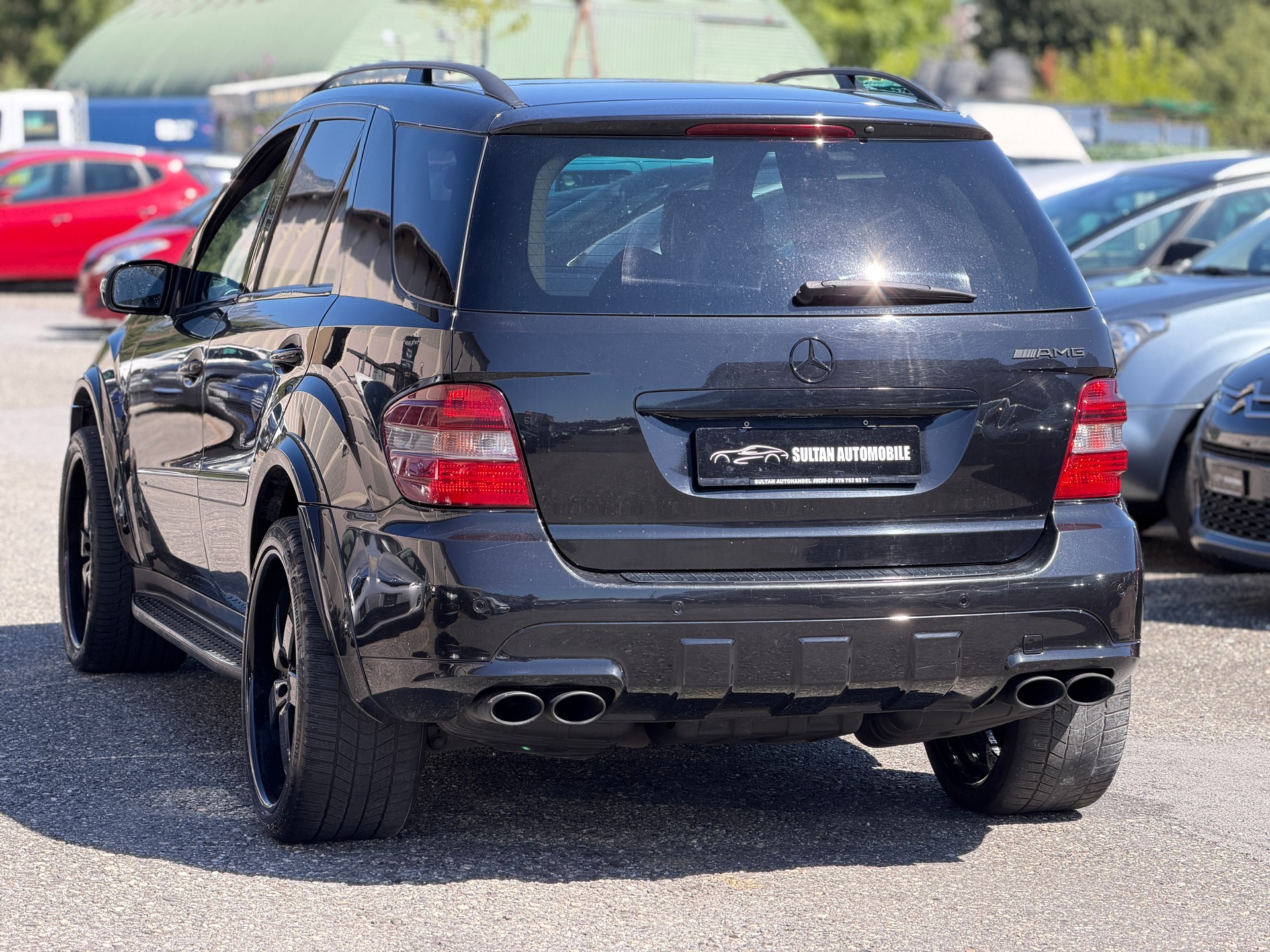 MERCEDES-BENZ ML 63 AMG 4Matic 7G-Tronic-image-4