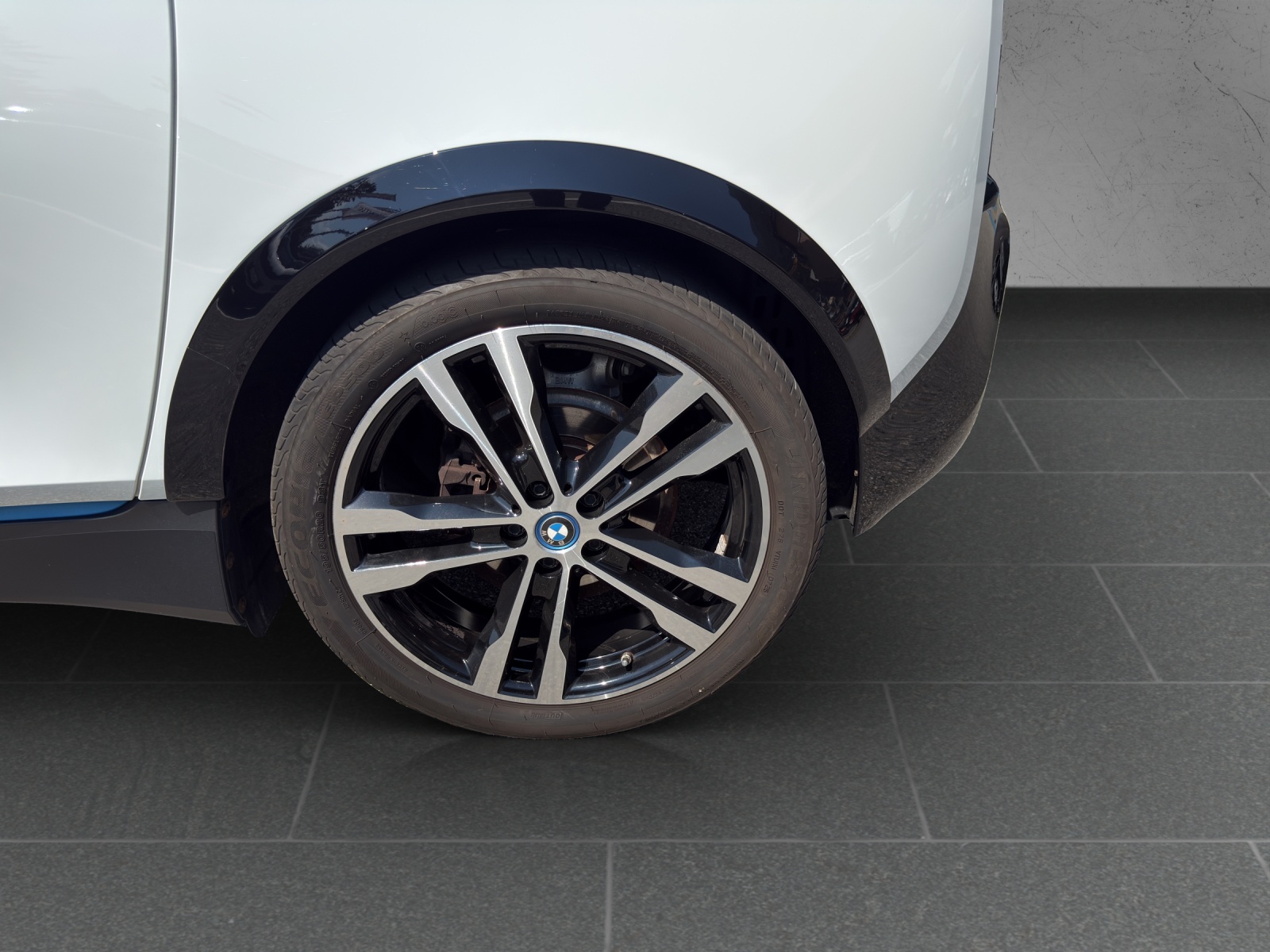 BMW i3s (120Ah) ELECTRIFYOU-image-11