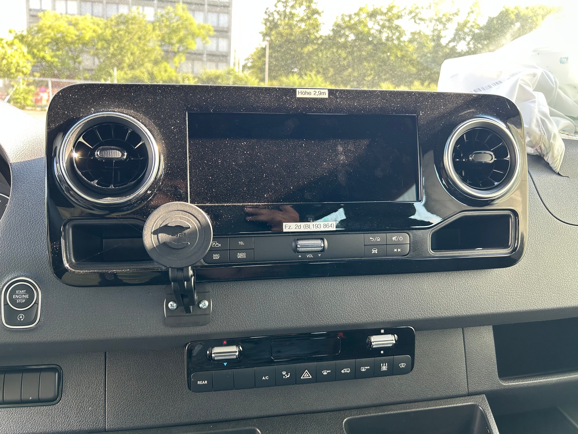 MERCEDES-BENZ Sprinter 317 CDI Standard 9G-TRONIC-image-8