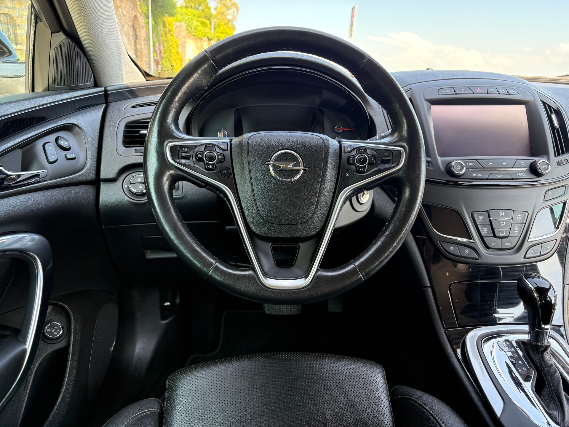 OPEL Sport tourer-image-4