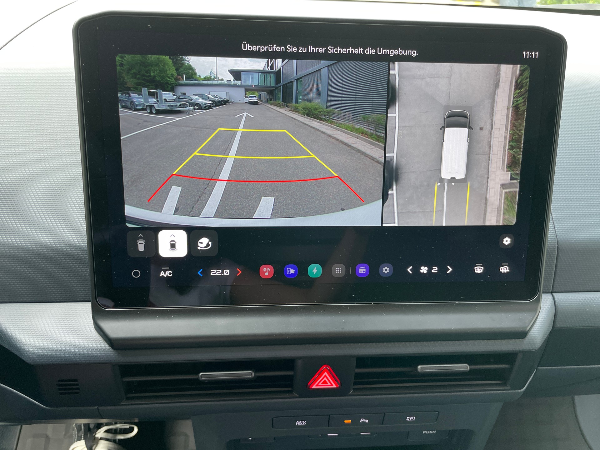 KIA PV5 Cargo 71.2 kWh Elite, Wärmepumpe und 2-Schiebetüren-image-22