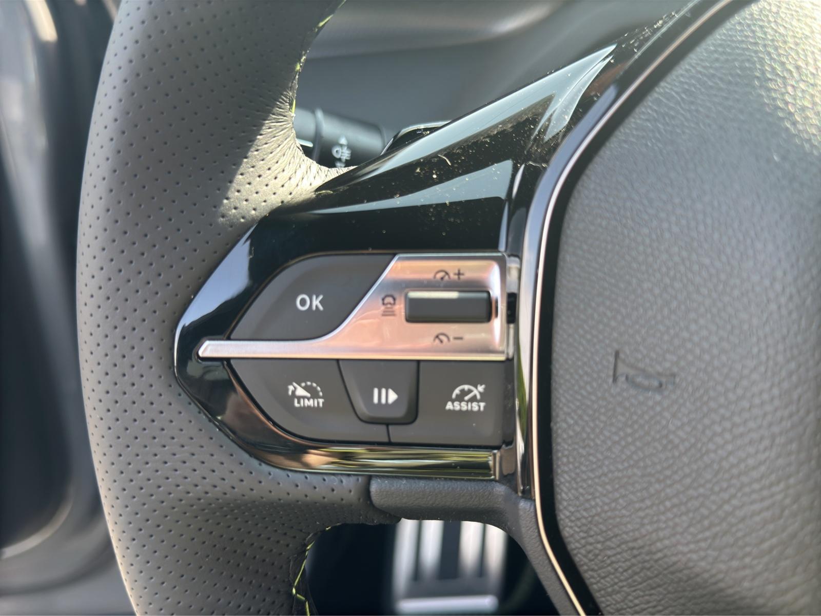 PEUGEOT 408 1.2 Hybrid 145 GT Exclusive-image-20