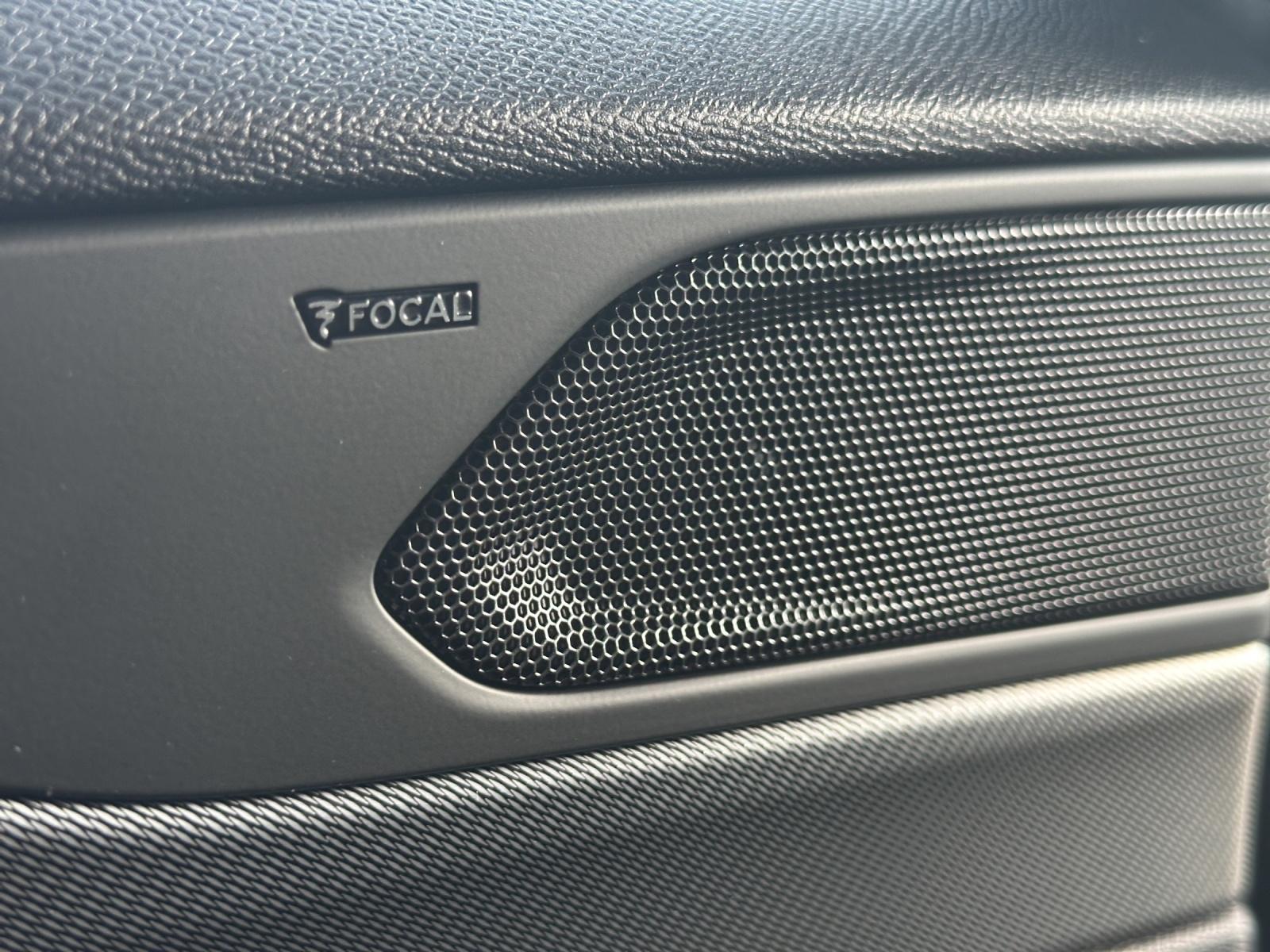 PEUGEOT 408 1.2 Hybrid 145 GT Exclusive-image-18