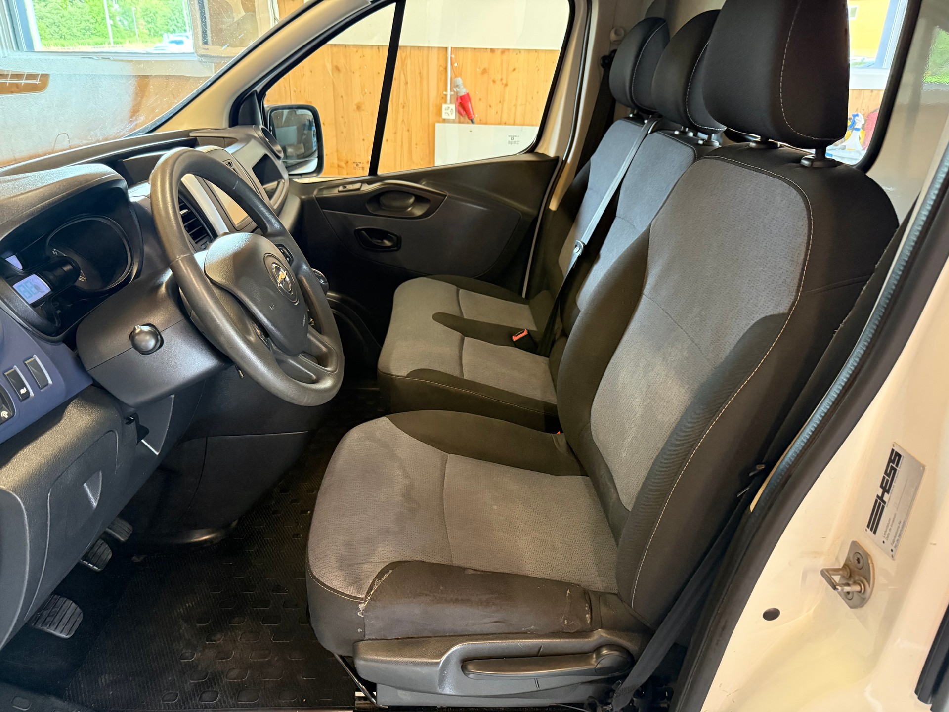 OPEL Vivaro 1.6 BiTurbo CDTI ecoFLEX 2.9t L2H1-image-6