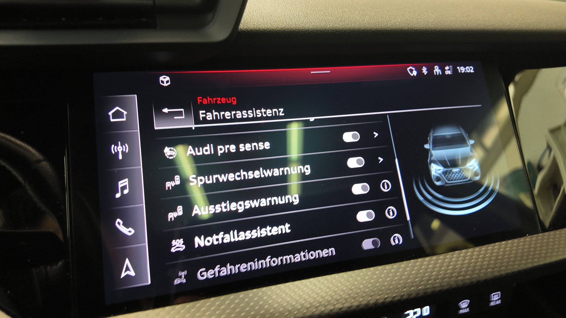 AUDI RS3 Sportback 2.5 TSI quattro S-tronic-image-30