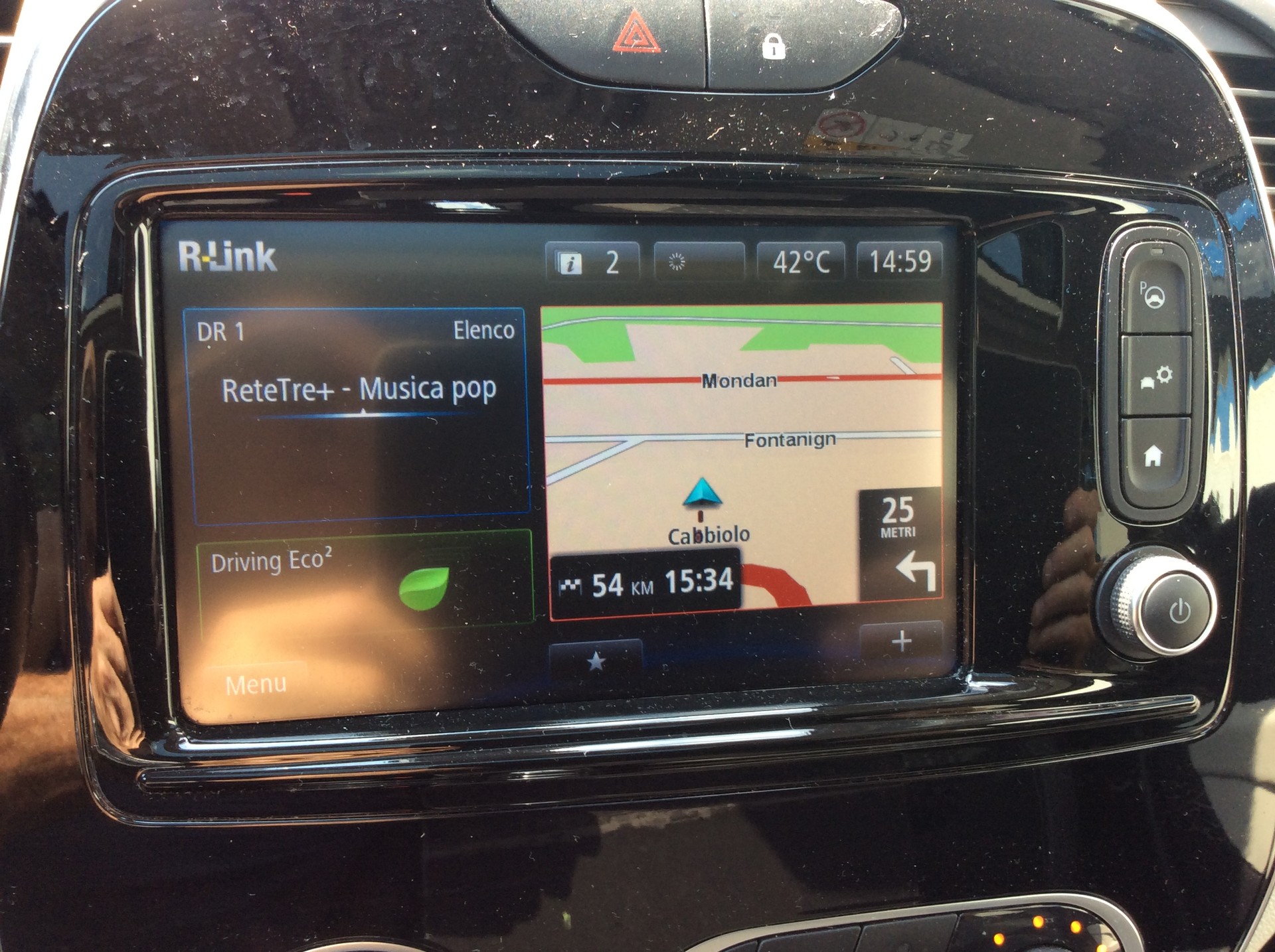 RENAULT Captur 1.2 T 16V 90th Anniversary EDC-image-6