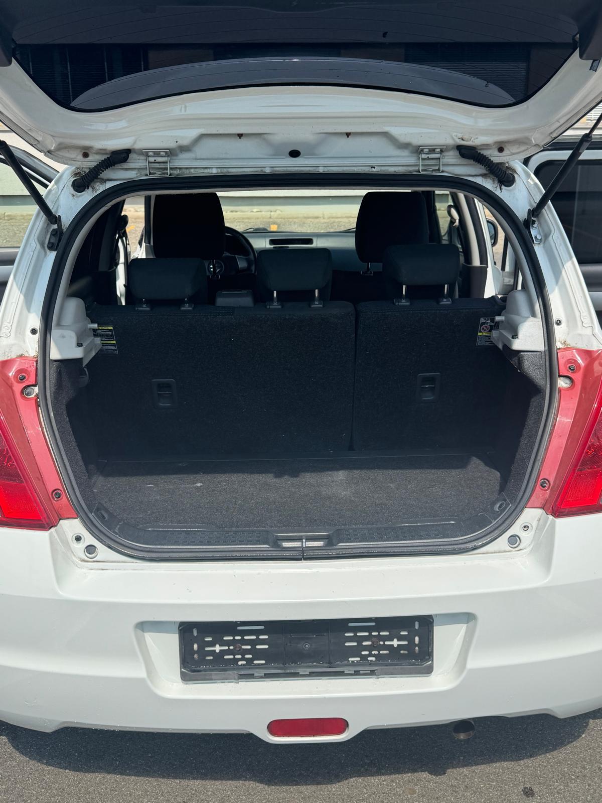 SUZUKI Swift 1.5i 16V VVT GL Top-image-8