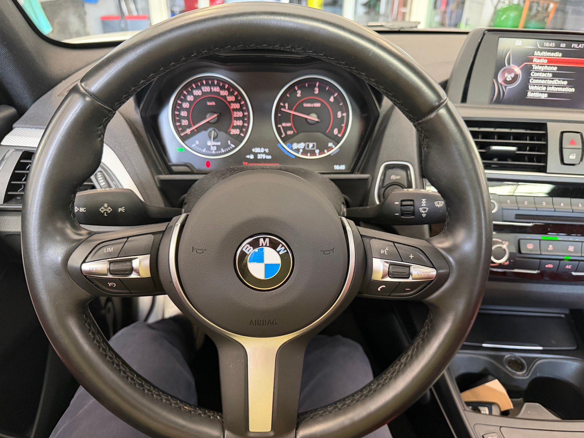BMW 120d xDrive M Sport Steptronic-image-13