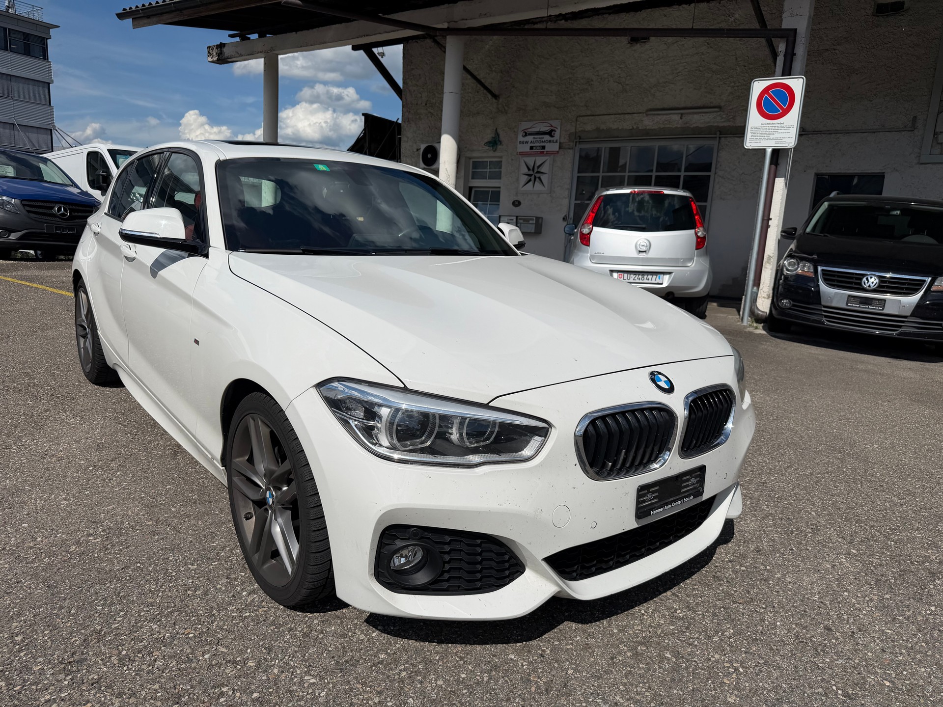 BMW 120d xDrive M Sport Steptronic-image-5
