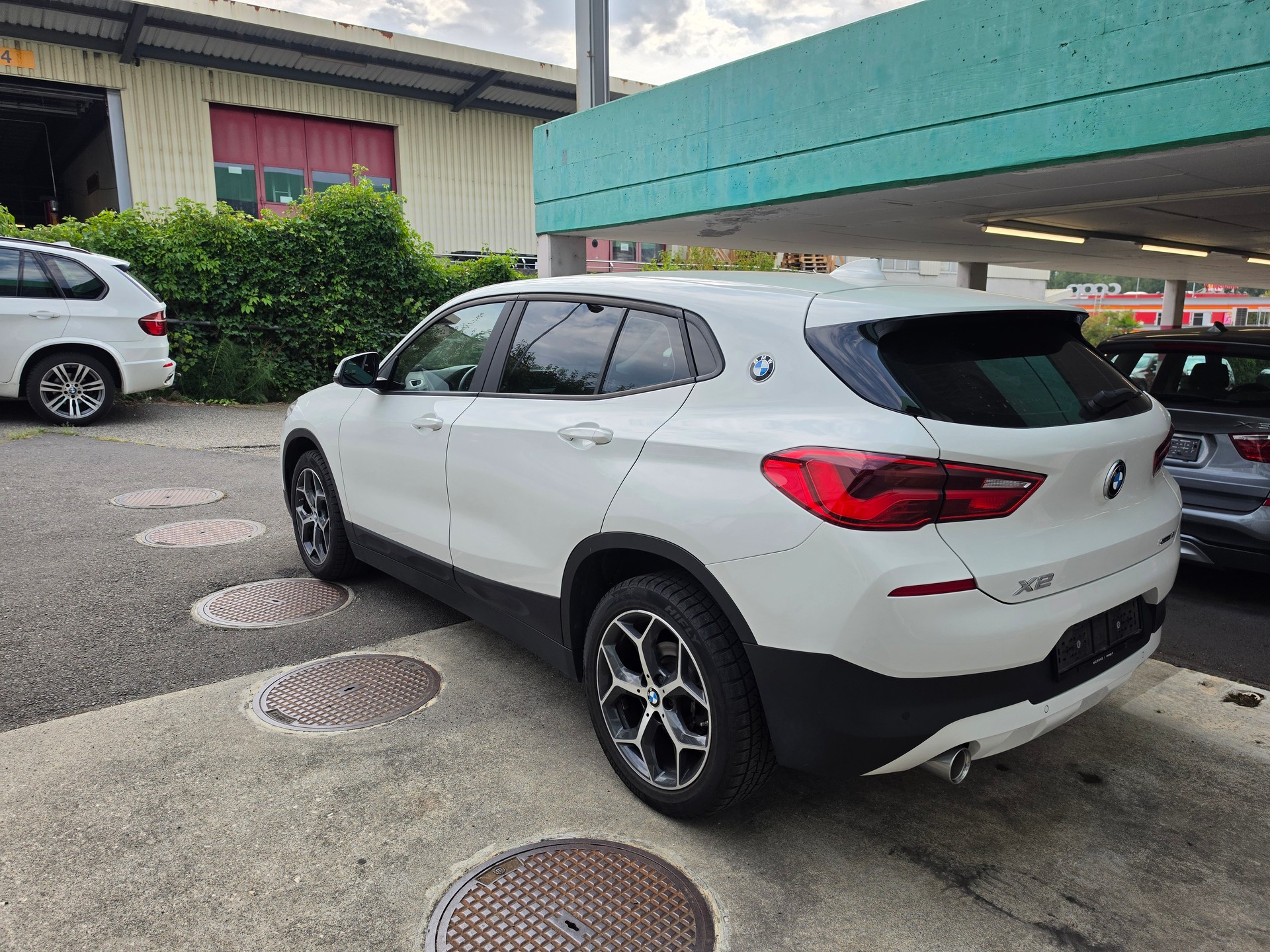 BMW X2 sDrive 18i-image-9