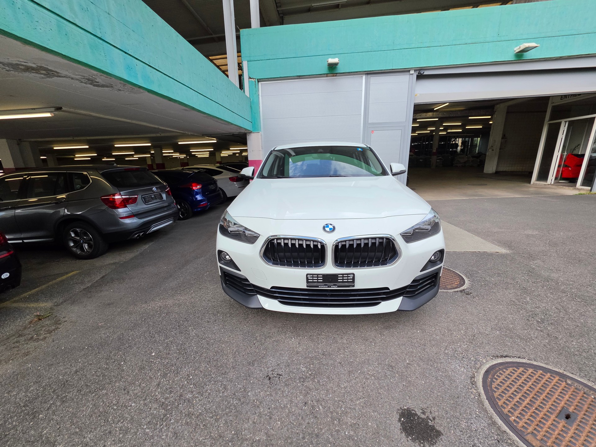 BMW X2 sDrive 18i-image-0