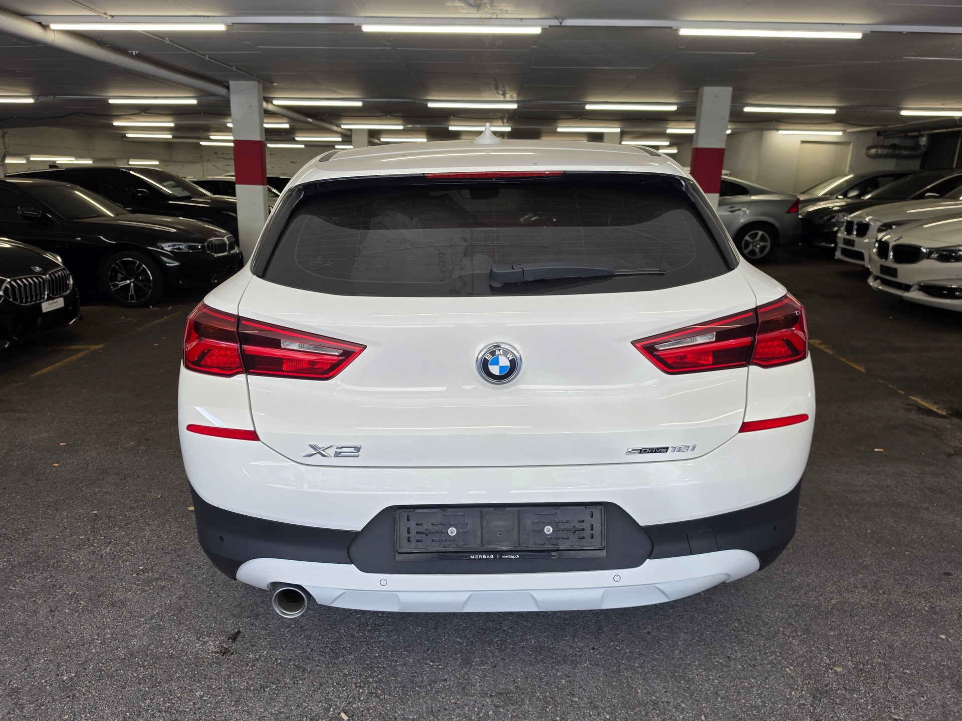 BMW X2 sDrive 18i-image-2