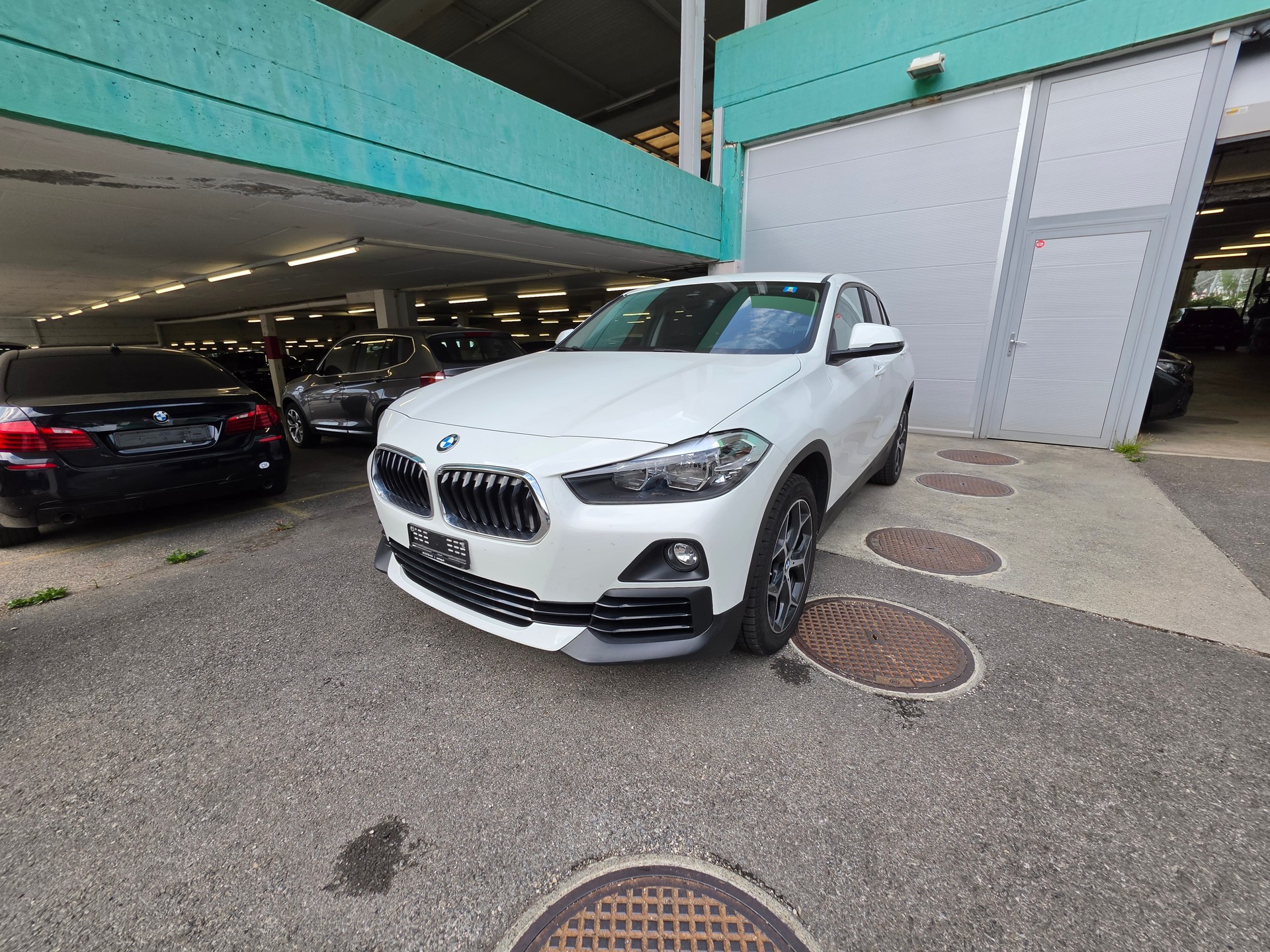 BMW X2 sDrive 18i-image-3