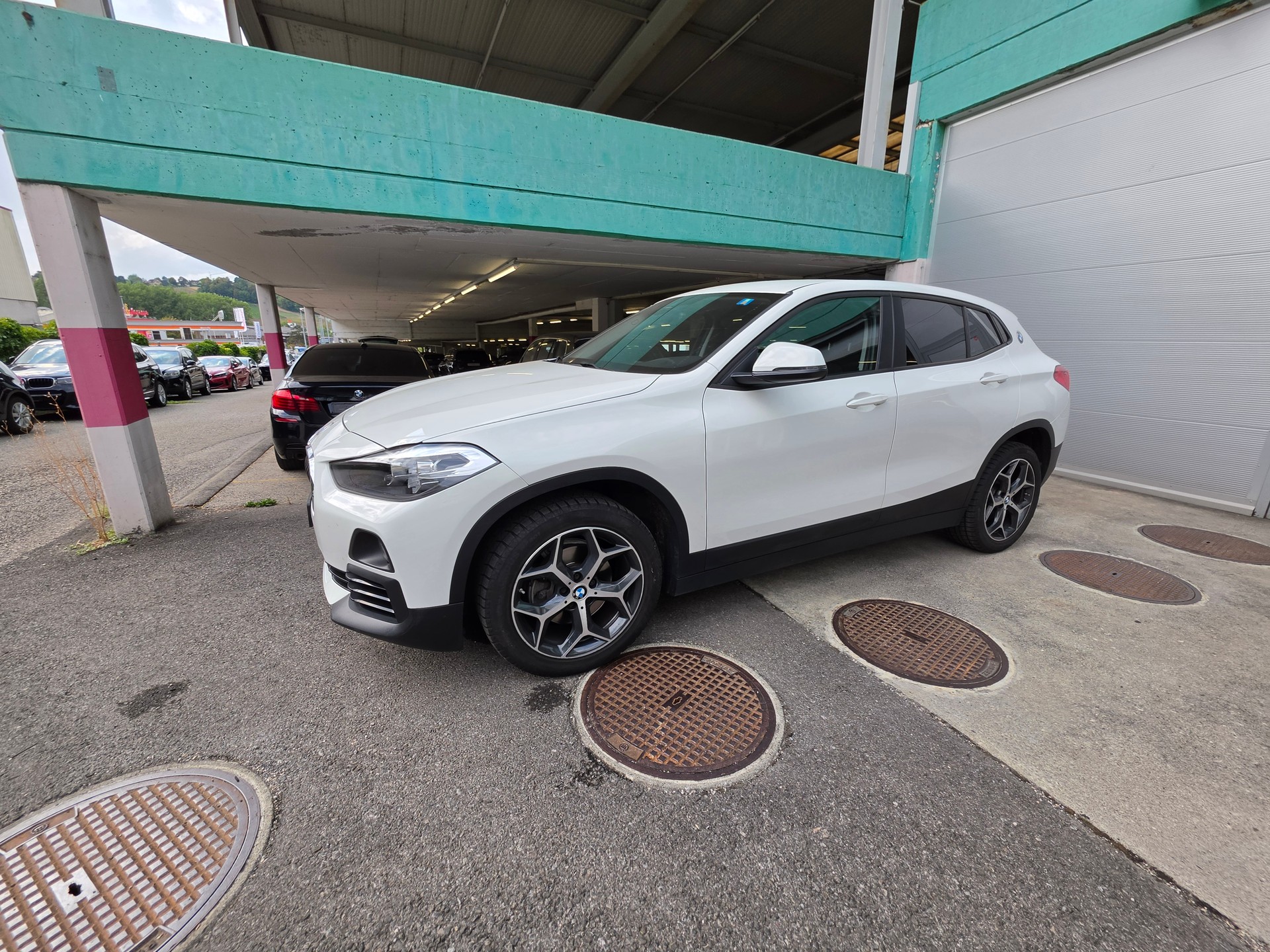 BMW X2 sDrive 18i-image-1