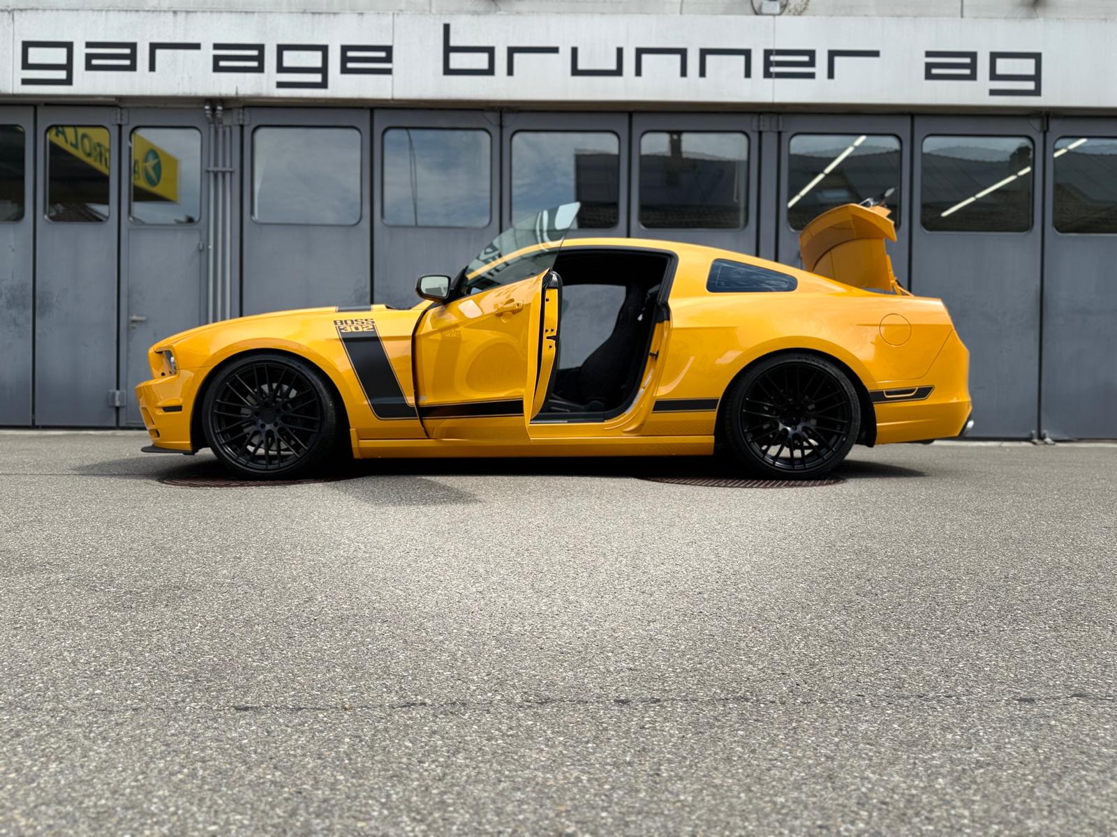 FORD BOSS 302-image-8