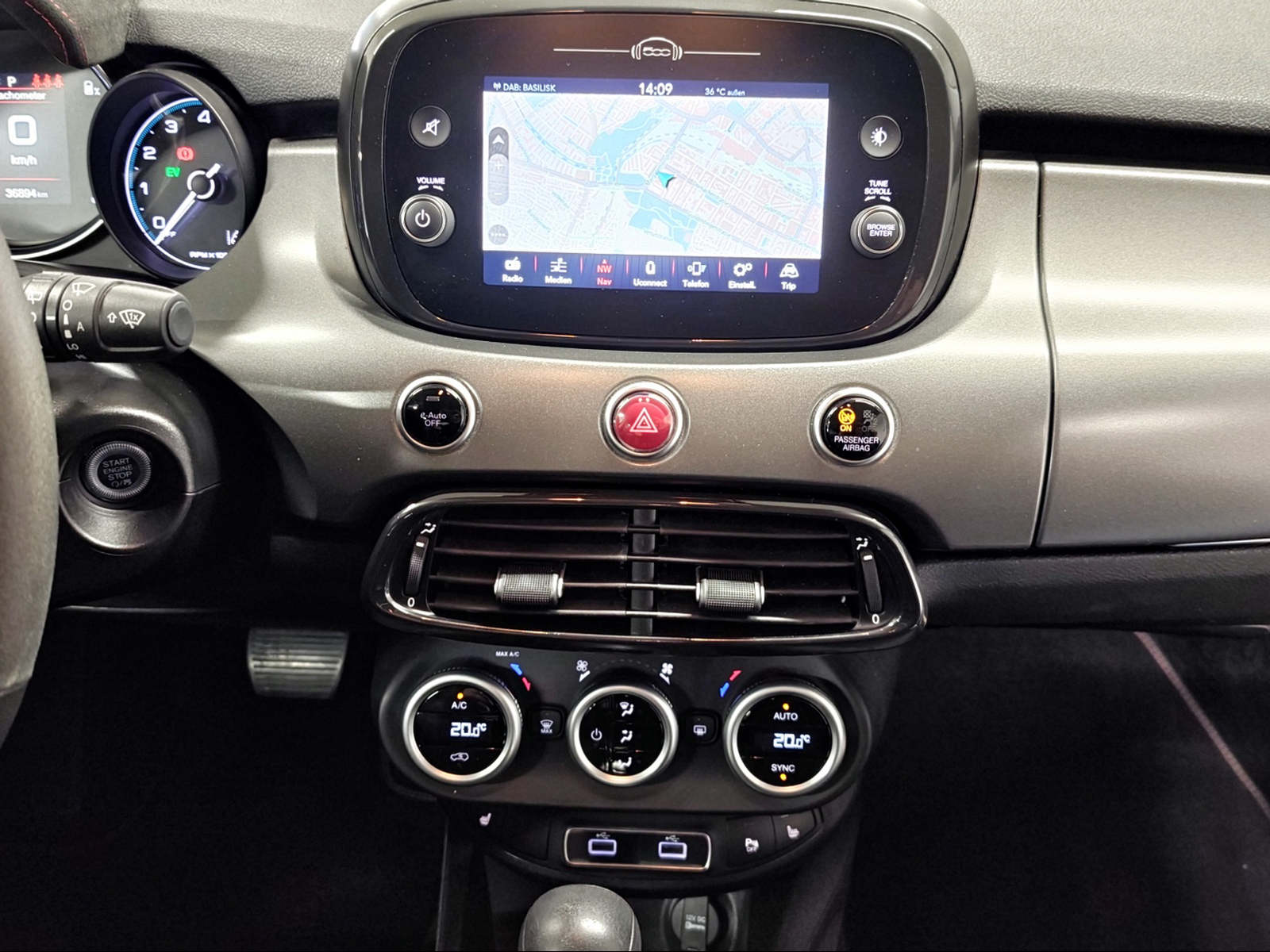 FIAT 500X 1.5 Hybrid Sport DCT-image-9