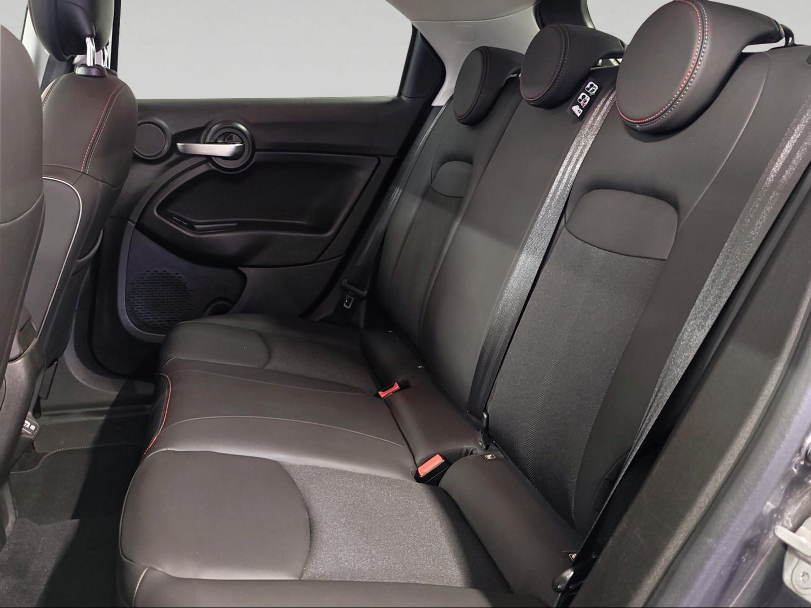 FIAT 500X 1.5 Hybrid Sport DCT-image-7